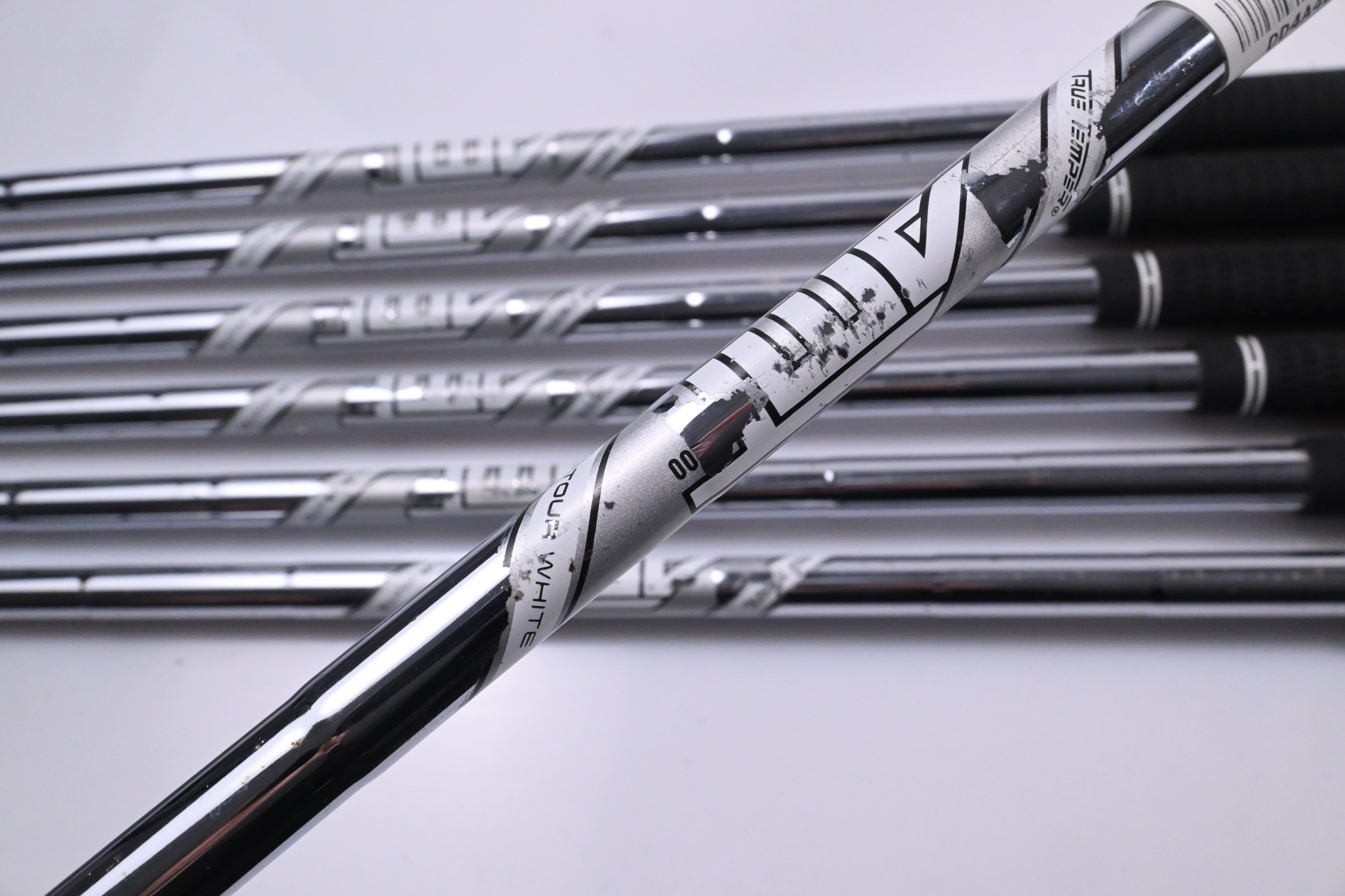 Titleist T200 2023 Irons / 5-PW+48° / Stiff Flex AMT Tour White S300 Shafts