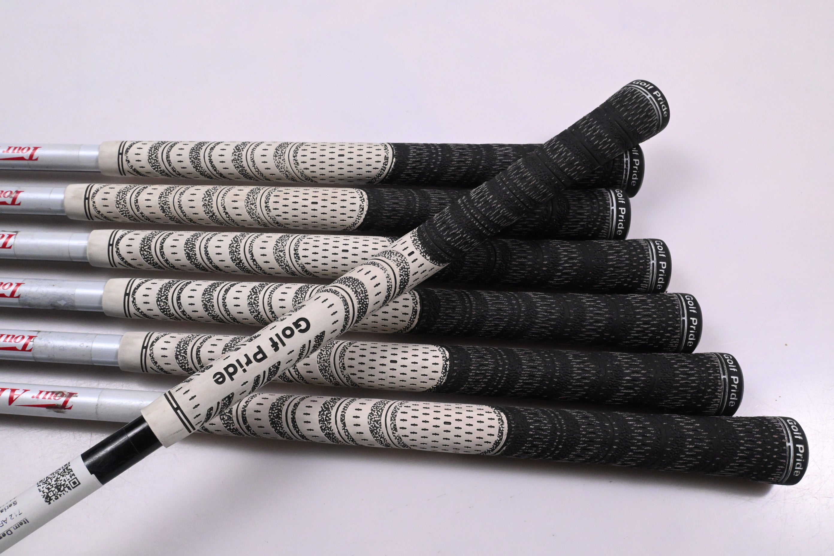 Titleist 712 AP2 Irons / 5-PW+GW / Regular Flex Tour AD 65 Shafts