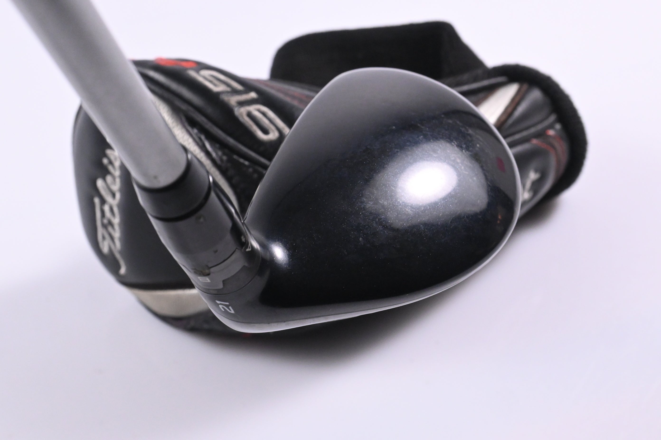 Titleist 915H #3 Hybrid / 21 Degree / Stiff Flex Diamana S+70 Shaft