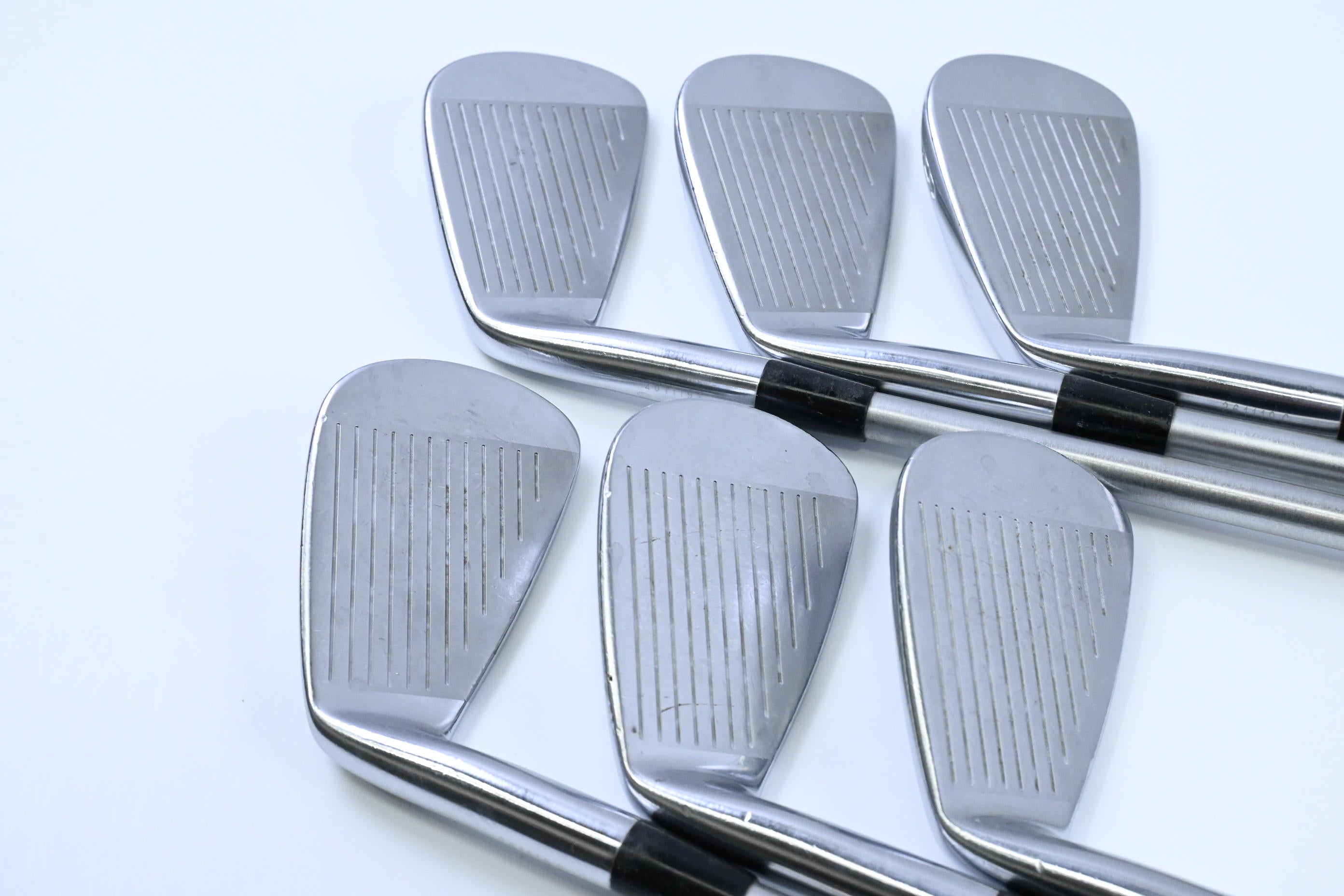 Mizuno MP-20 Blade Irons / 4- 9 / X-Flex KBS Tour C-Taper 130 Shafts