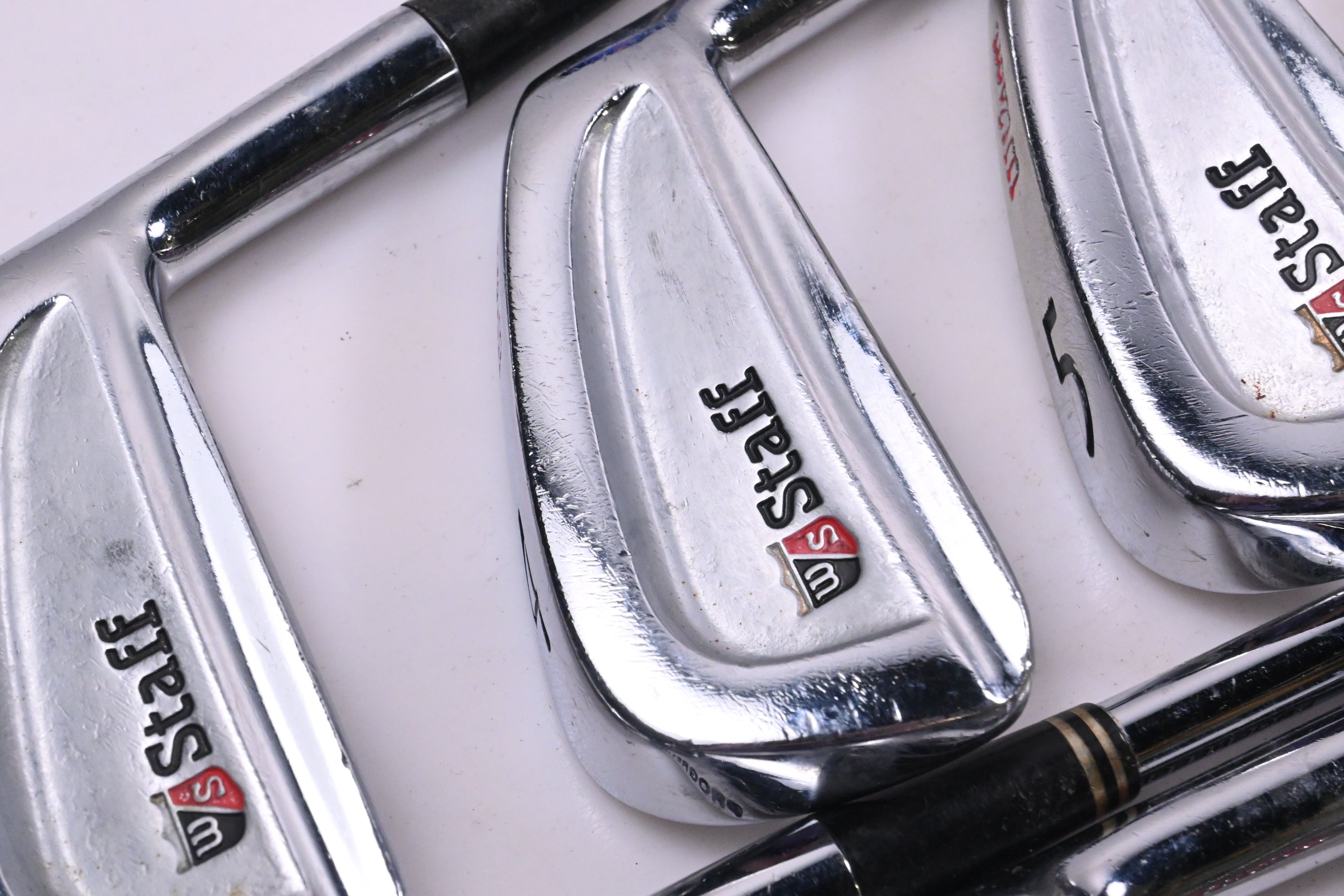 Wilson Staff Progressive 1989 Irons / 4-PW / Regular Flex Wilson Firestick