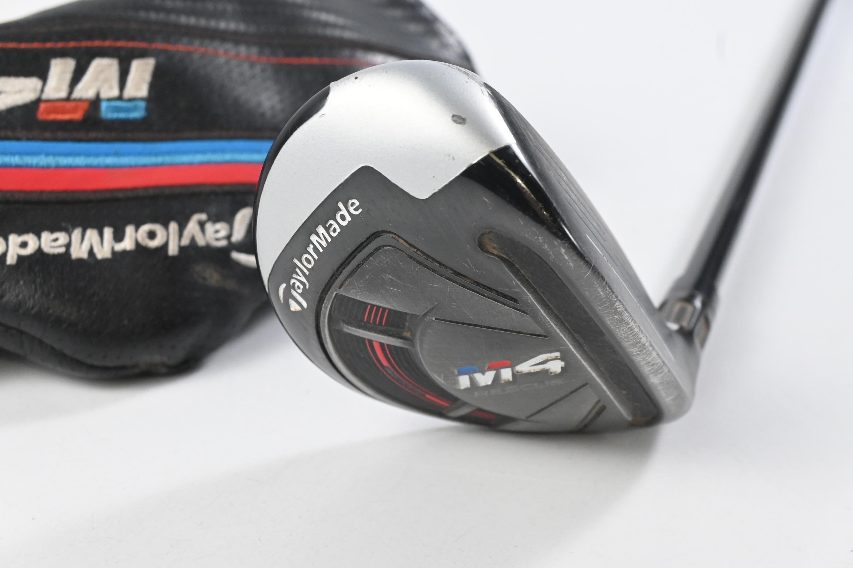 Taylormade M4 #3 Hybrid / 19 Degree / Regular Flex Fujikura Atmos Red 6 Shaft