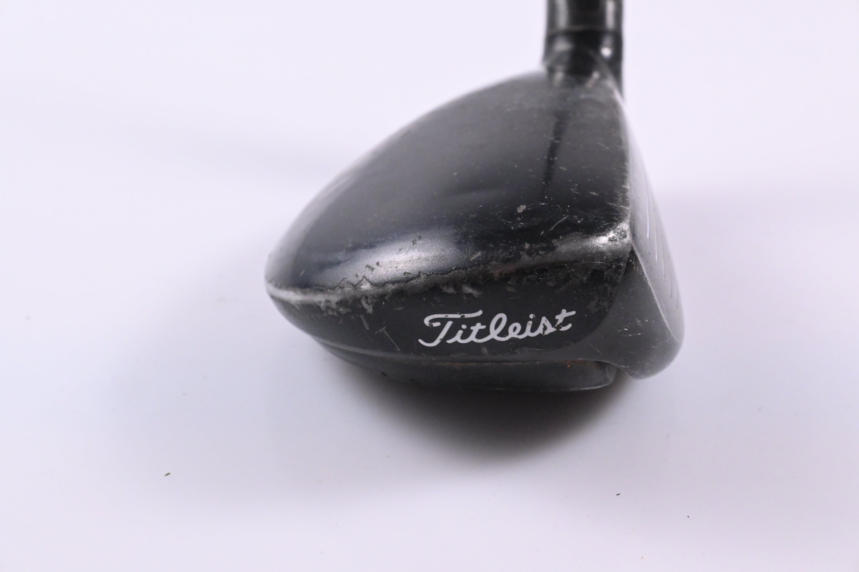 Titleist 915H #2 Hybrid / 18 Degree / Stiff Flex Diamana S+ Blue 70 Shaft