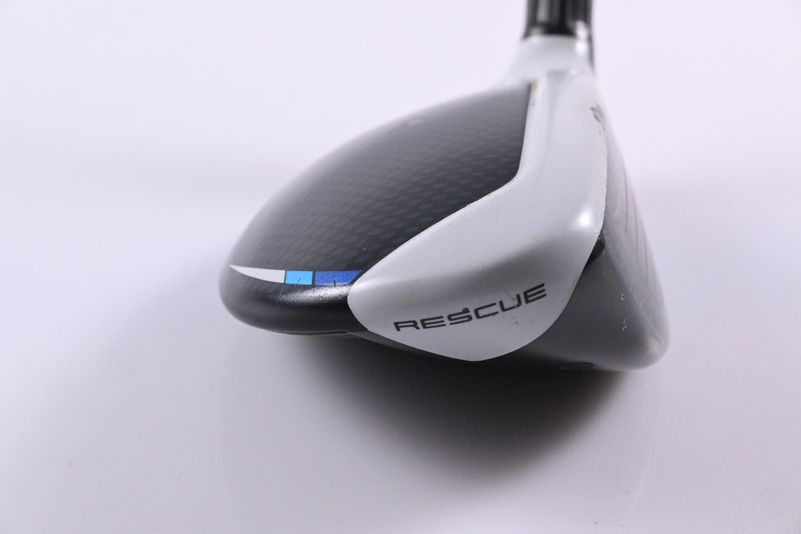 Taylormade SIM2 Max #4 Hybrid / 22 Degree / Stiff Flex Ventus Blue 7 Shaft