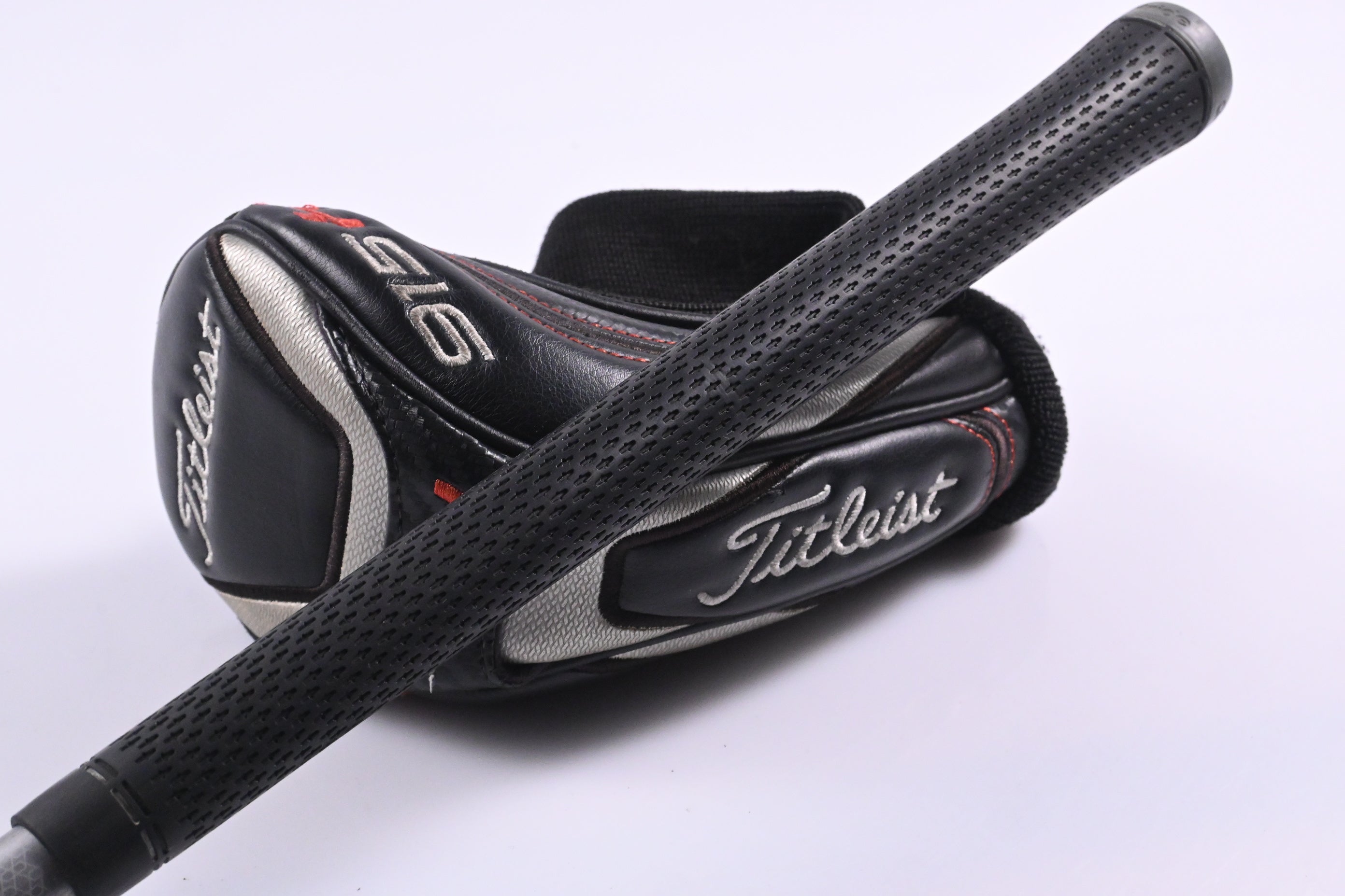 Titleist 915H #3 Hybrid / 21 Degree / Stiff Flex Diamana S+70 Shaft