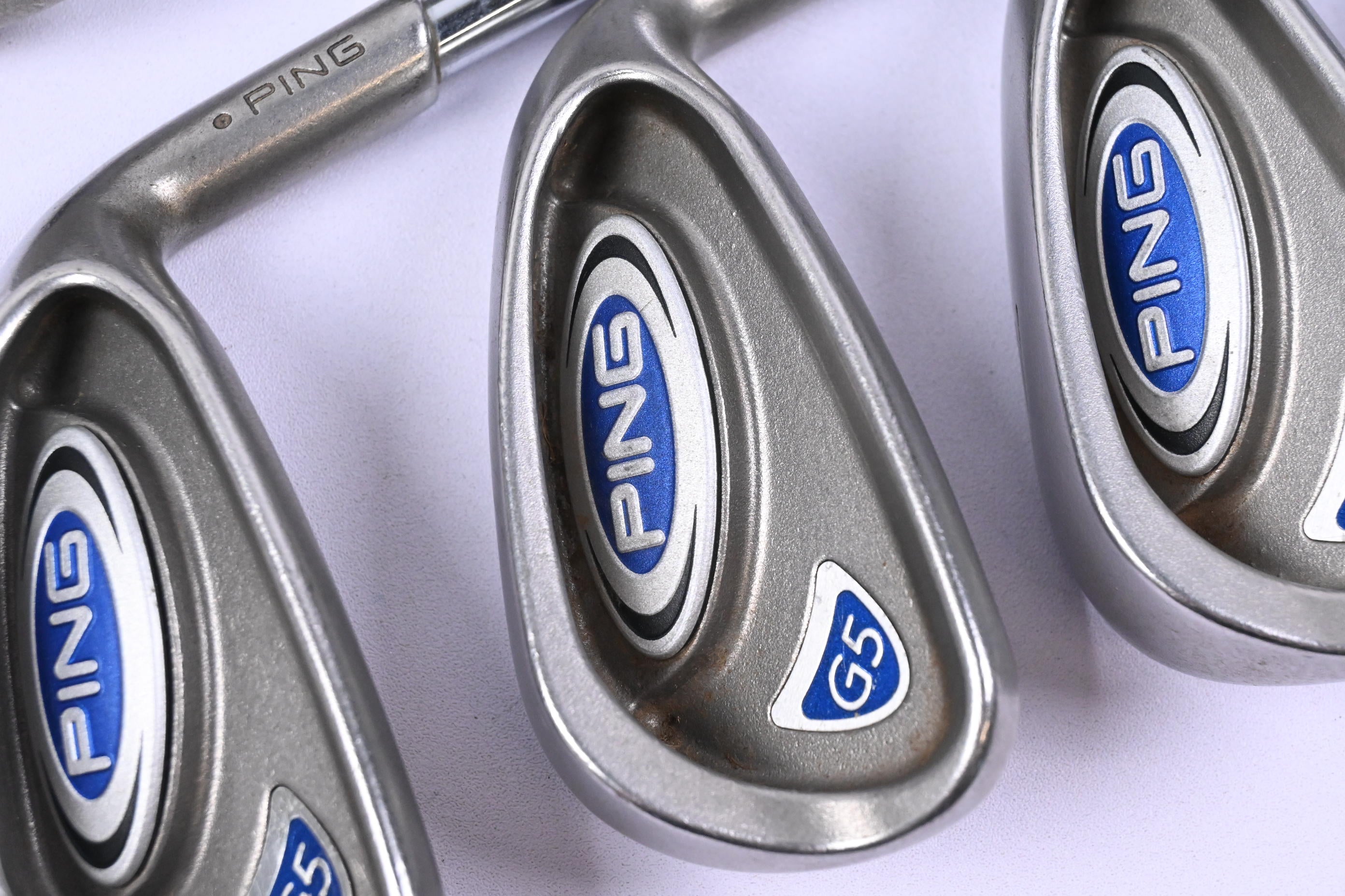 Ping G5 Irons / 4-PW+SW / Black Dot / Regular Flex Ping AWT Shafts
