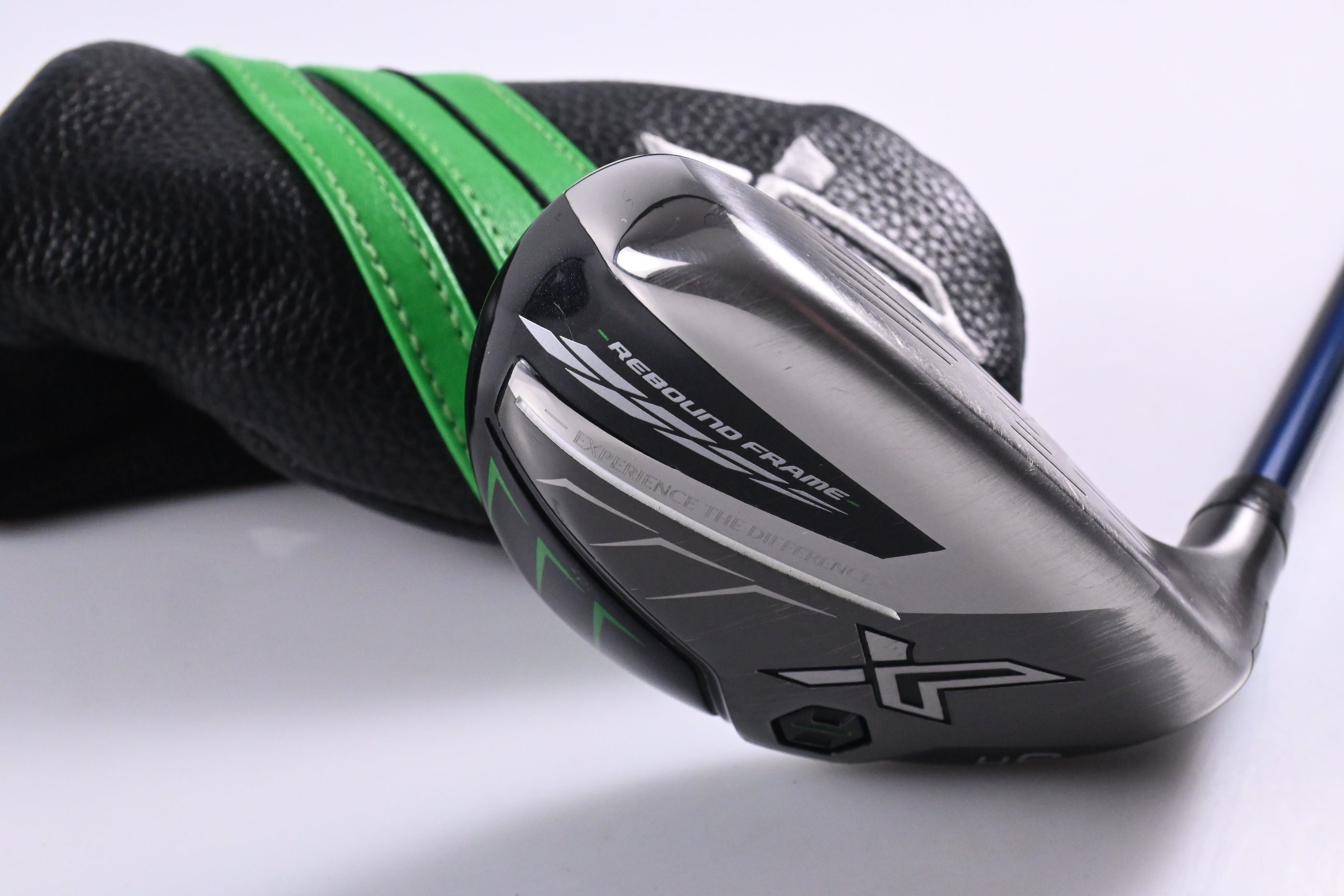 XXIO X 2022 #6 Hybrid / 26 Degree / Regular Flex Diamana ZX 50 Shaft