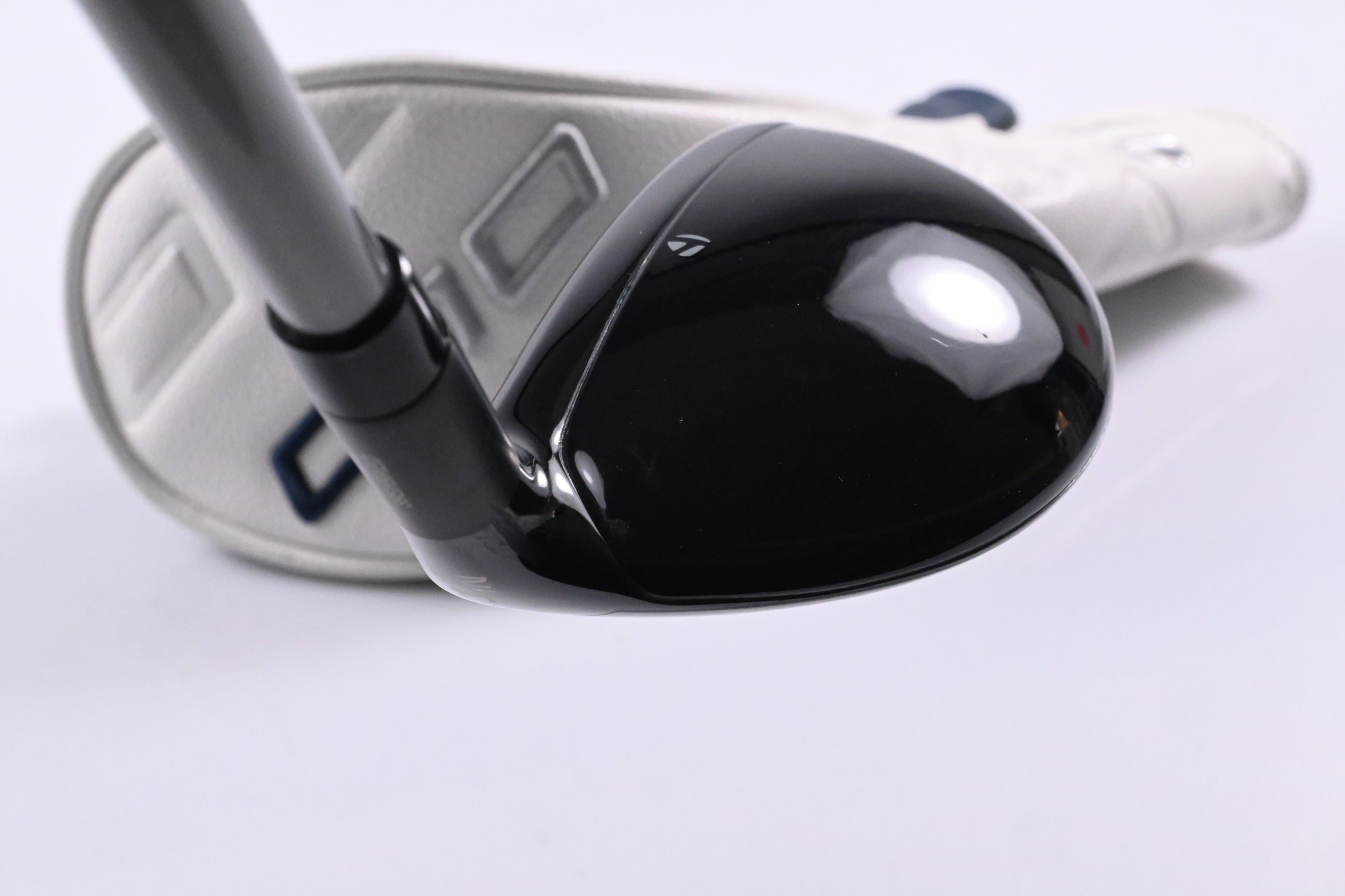 Taylormade Qi10 Max #4 Hybrid / 23 Degree / Regular Flex Speeder NX TCS 50 Shaft