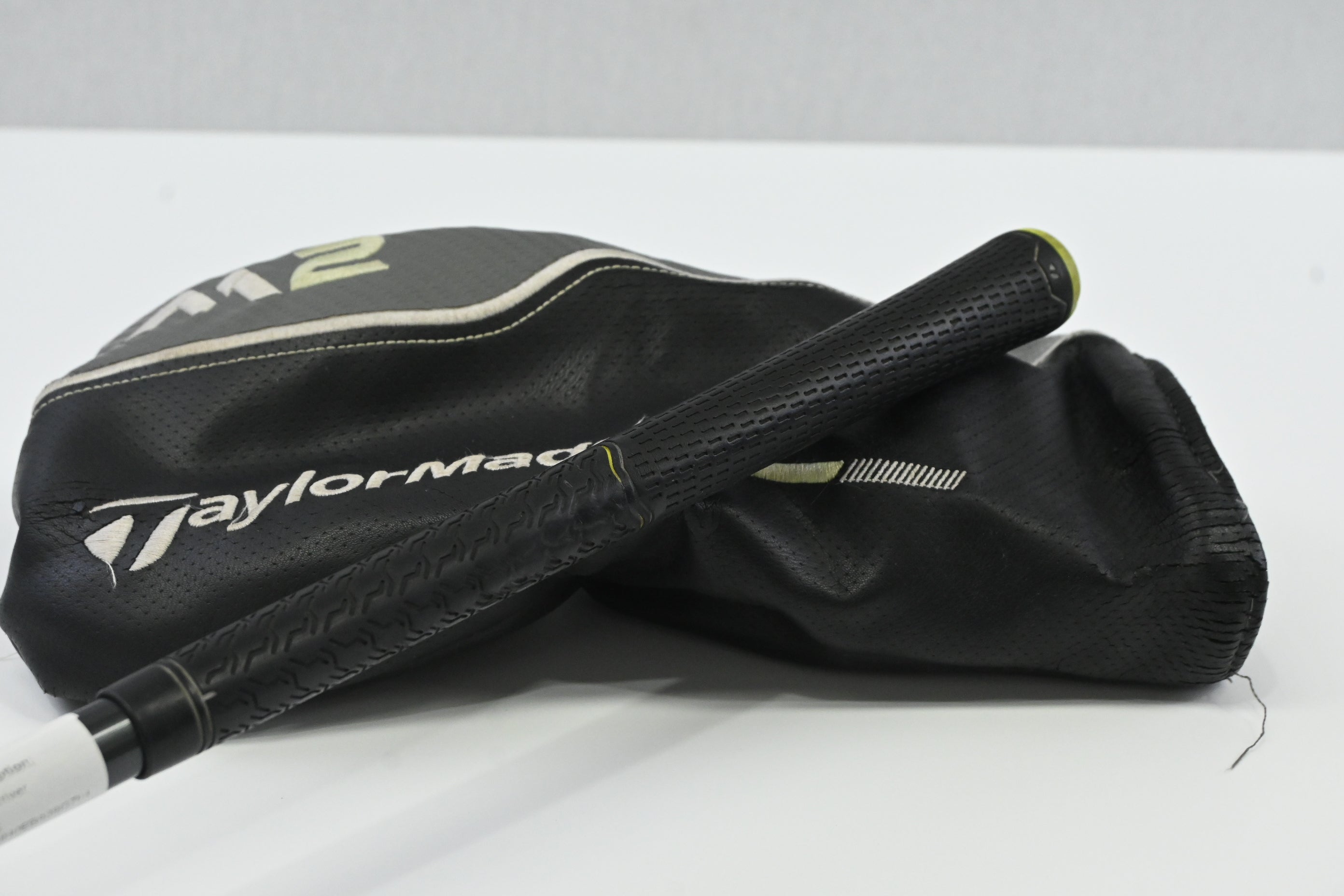 Taylormade M2 2017 Driver / 10.5 Degree / Stiff Flex Fujikura Pro XLr8 56 Shaft