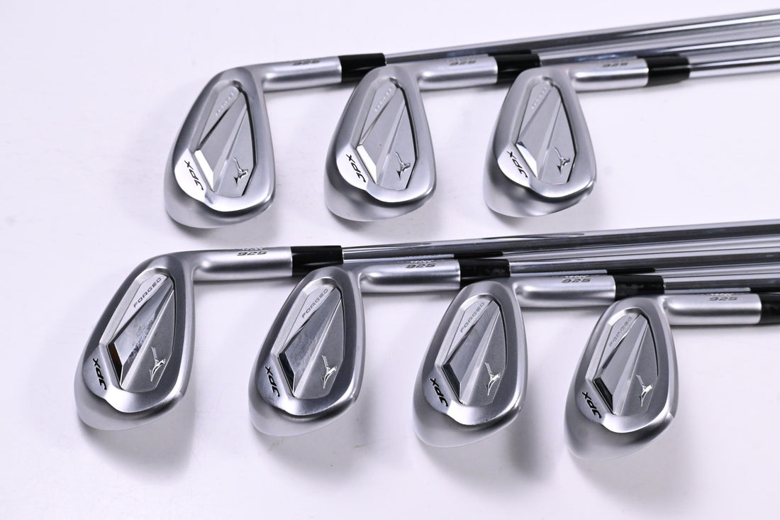 Mizuno JPX 925 Forged Irons / 5-PW+GW / Regular Flex N.S.PRO Modus 3 Tour 105