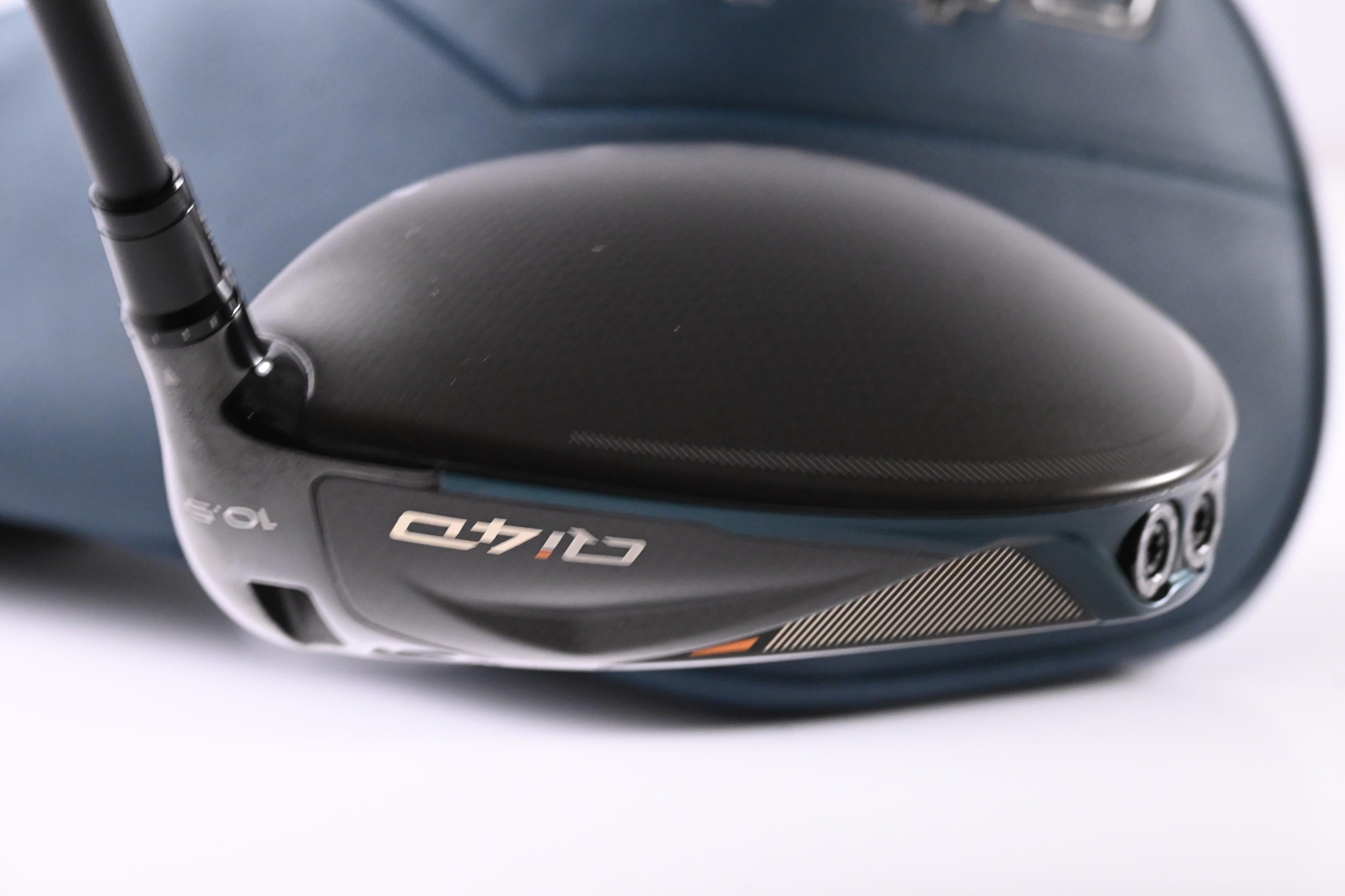 Taylormade Qi4D Driver / 10.5 Degree / Stiff Flex REAX White 60 Shaft