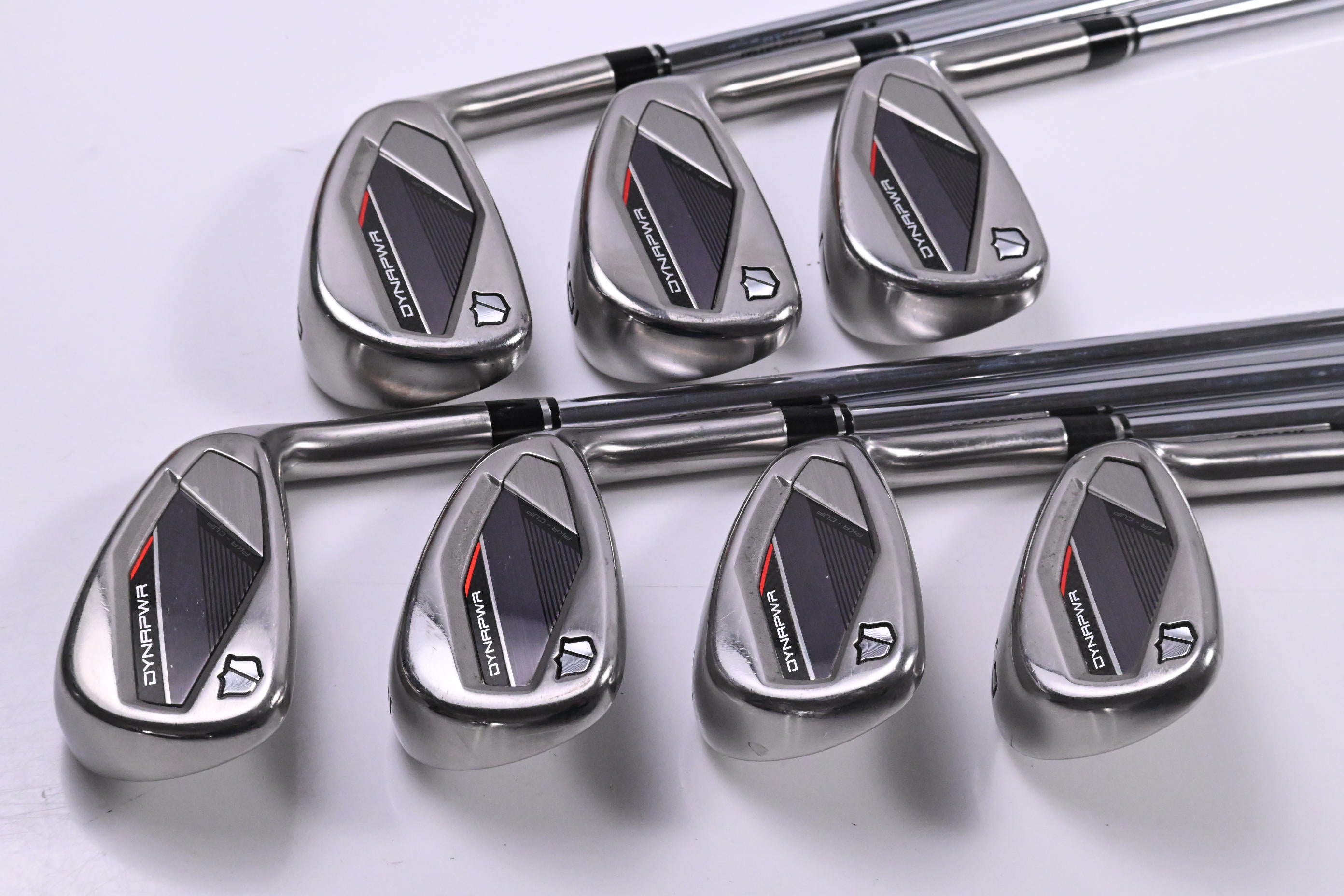 Wilson DYNAPWR 2025 Irons / 5-PW+GW / Regular Flex KBS Max Ultralite Shafts