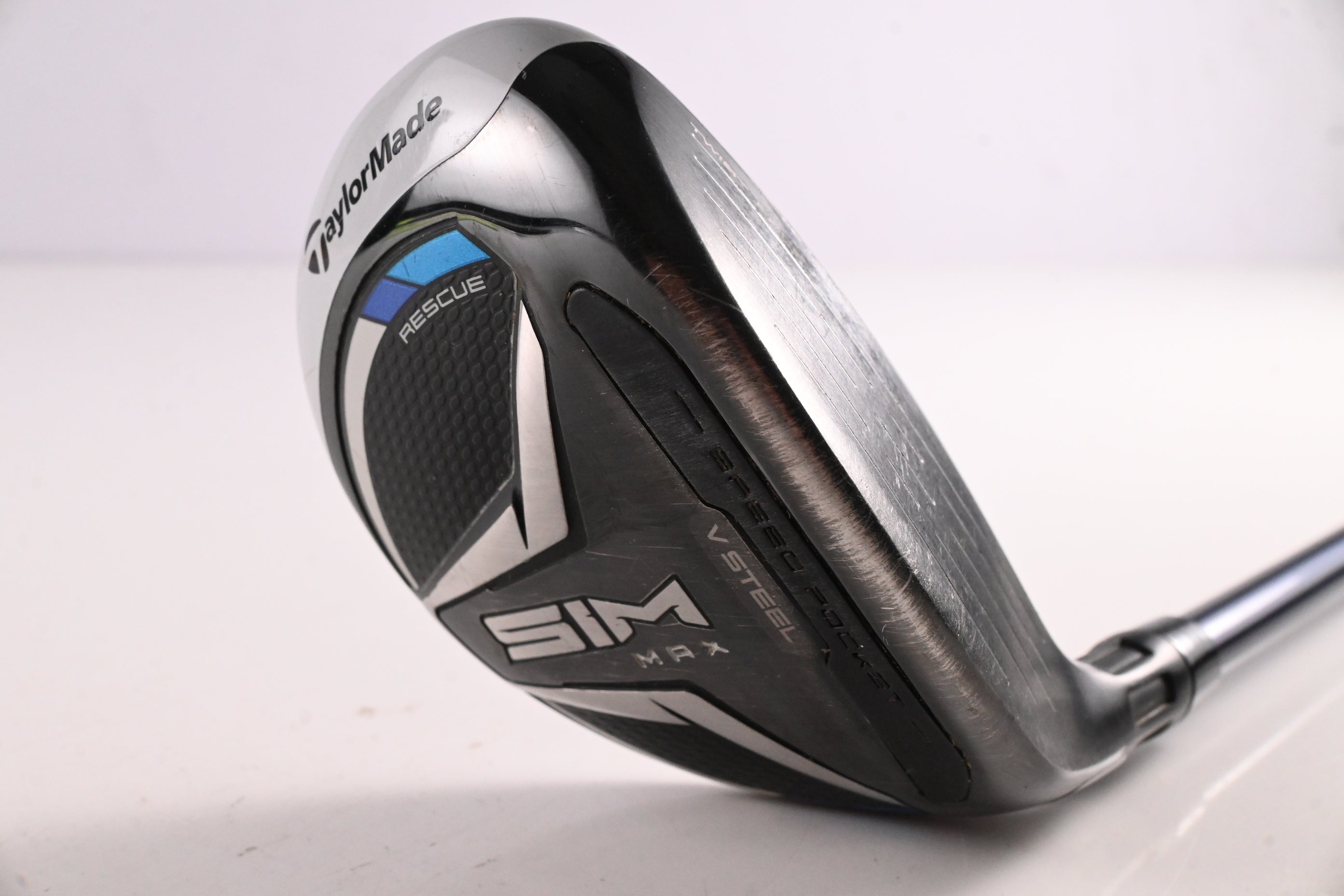 Taylormade SIM Max #3 Hybrid / 19 Degree / Stiff Flex Fujikura Ventus Blue 7