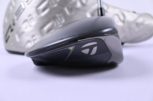 Taylormade Qi35 Driver / 9 Degree / Regular Flex Fujikura Air Speeder 50 Shaft