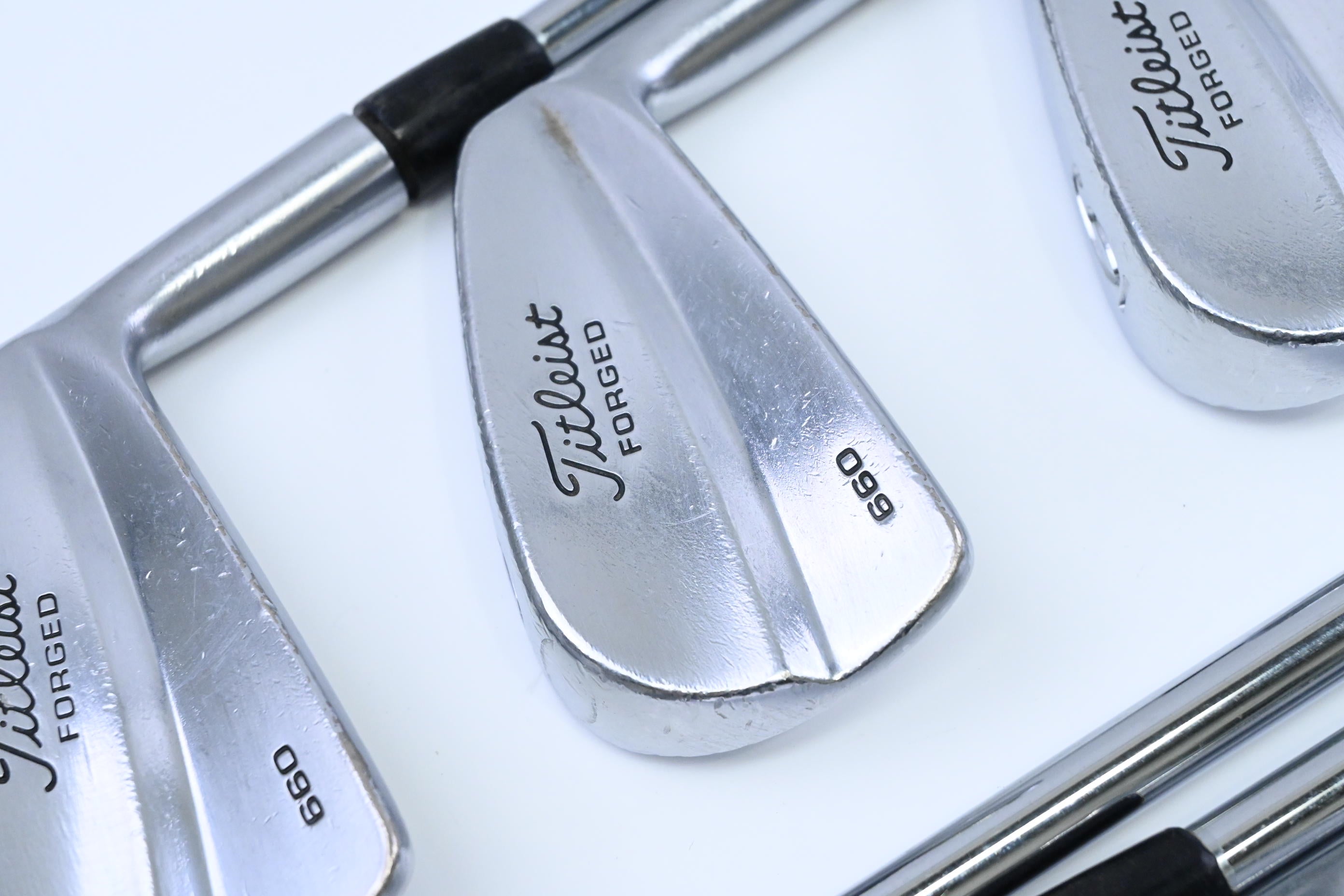 Titleist 660 Forged Irons / 4-PW / Stiff Flex Dynamic Gold S300 Shafts