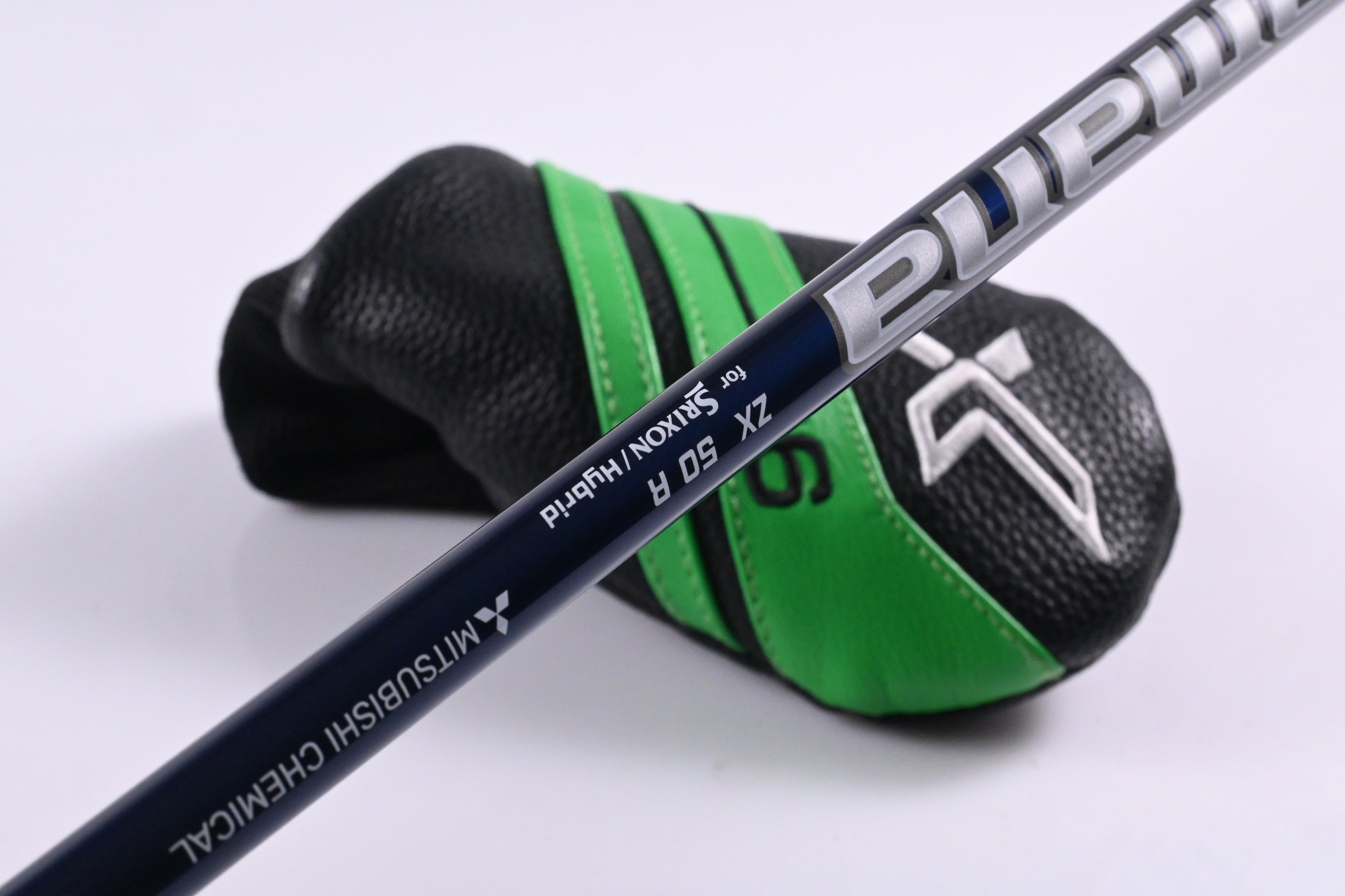 XXIO X 2022 #6 Hybrid / 26 Degree / Regular Flex Diamana ZX 50 Shaft