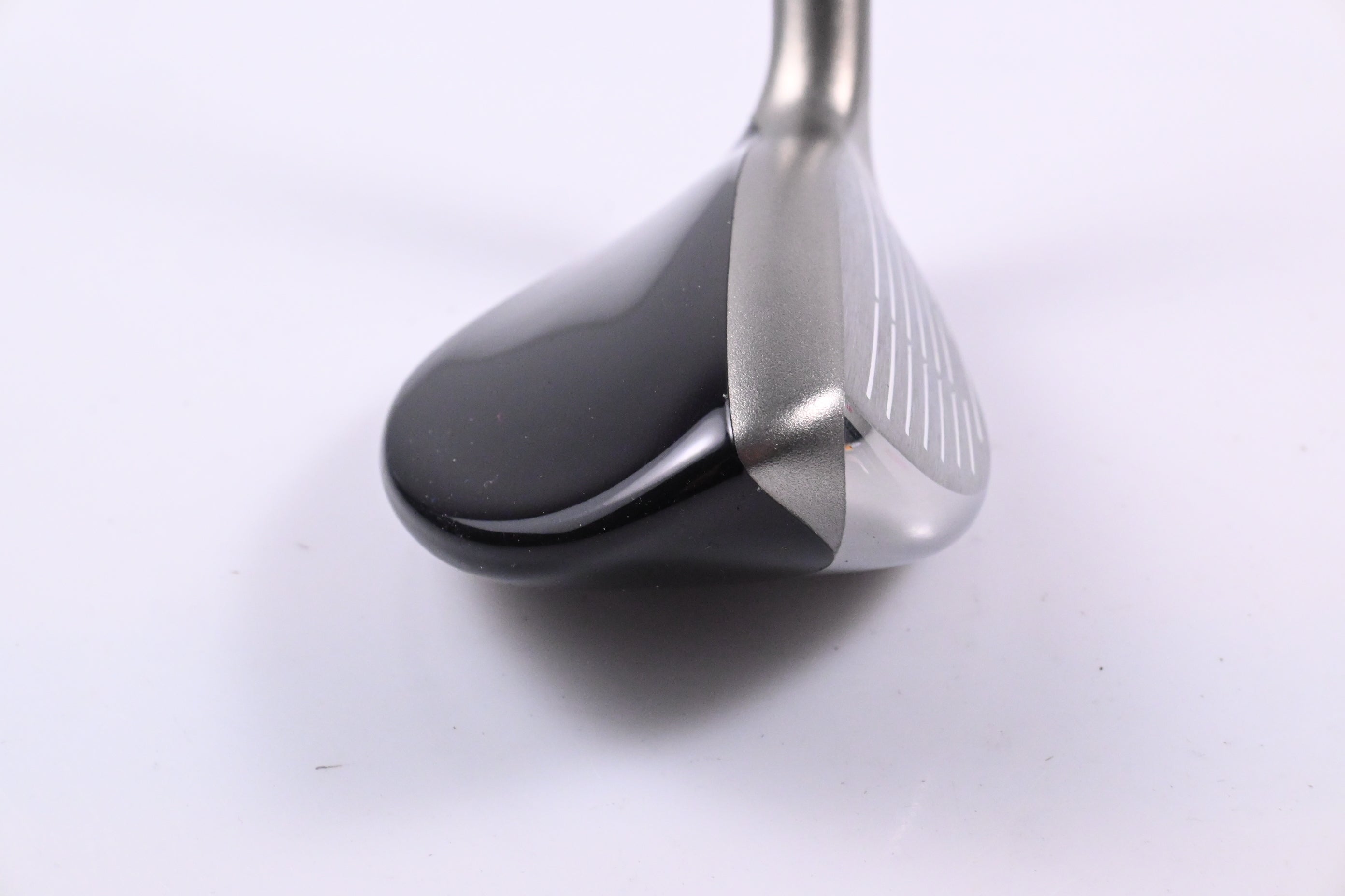 Ladies Ping Rhapsody #6 Hybrid / 30 Degree / Ladies Flex Ping ULT 129 H Shaft
