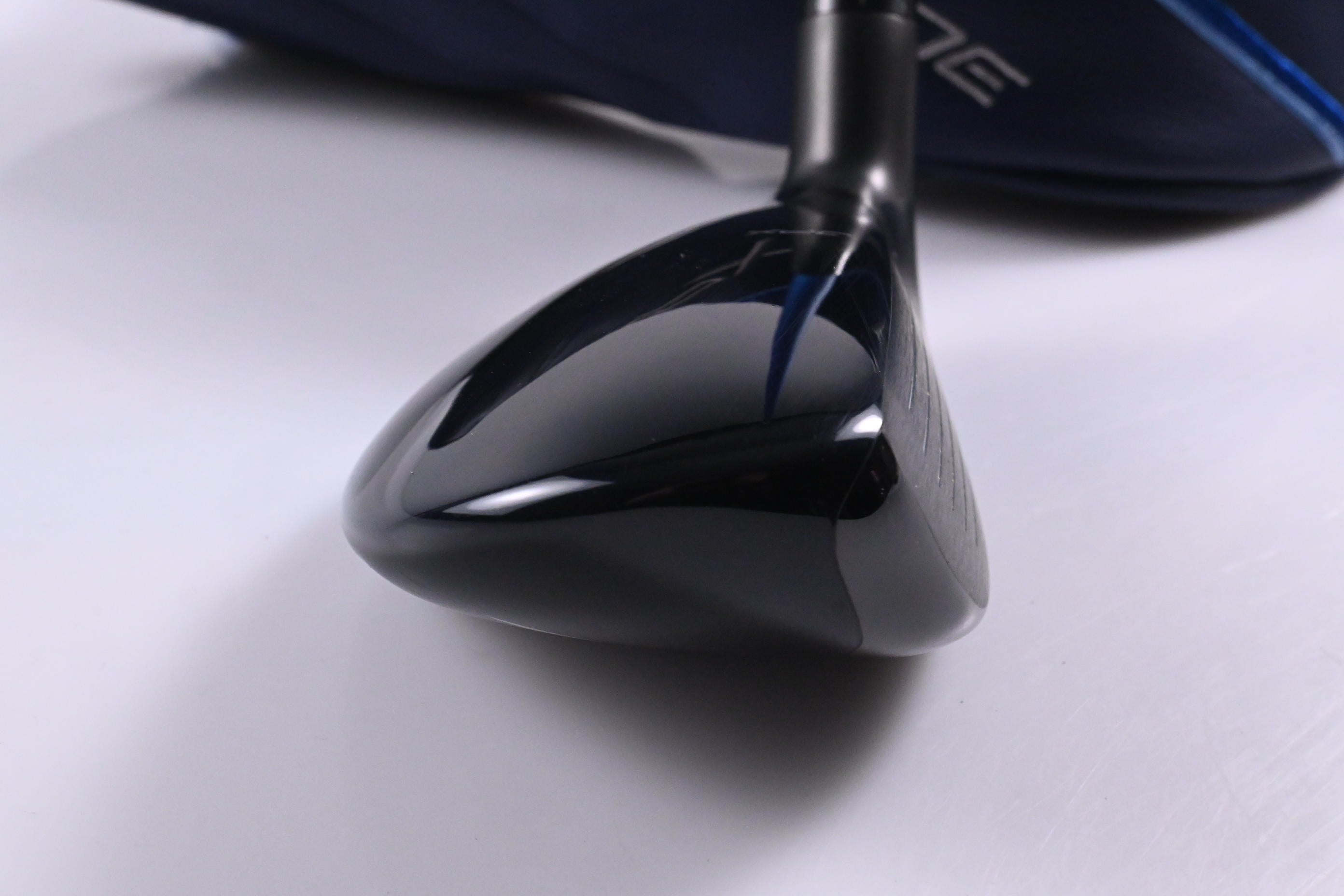 Mizuno JPX One #4 Hybrid / 22 Degree / Regular Flex Denali Frost Blue 70 Shaft