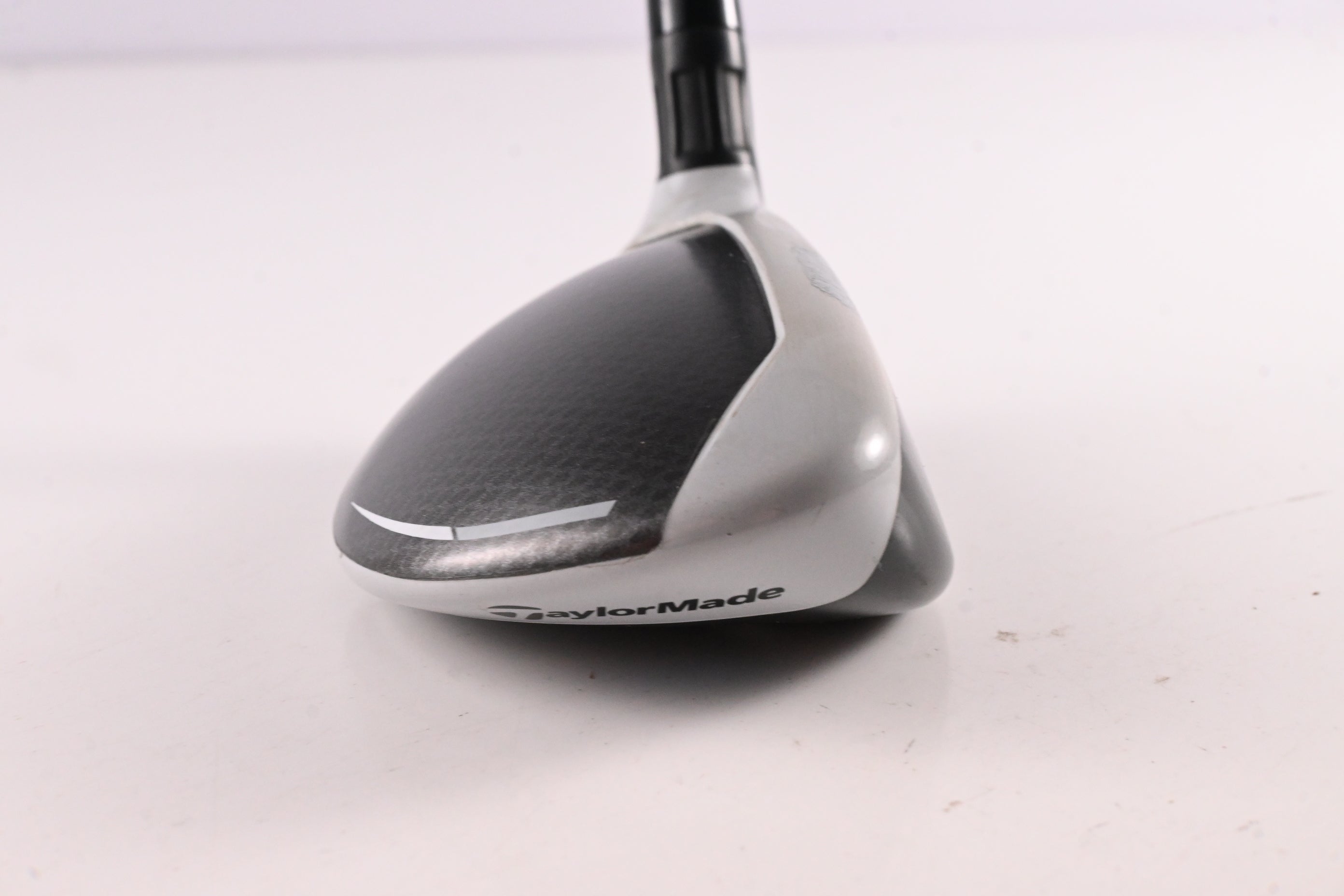 Taylormade SIM Max #3 Hybrid / 19 Degree / Stiff Flex Fujikura Ventus Blue 7