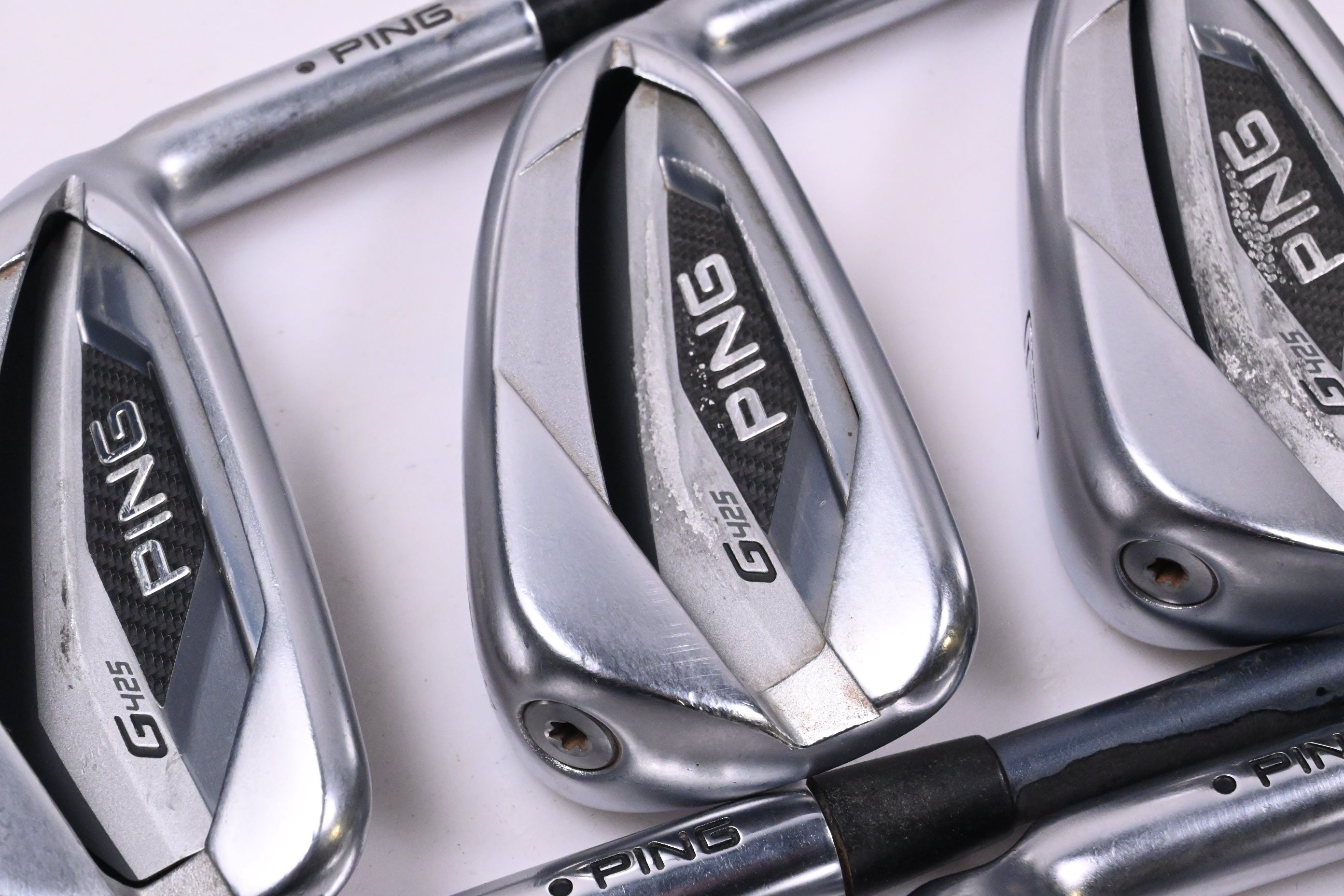 Ping G425 Irons / 5-PW / Black Dot / Regular Flex Ping Alta CB Slate Shafts