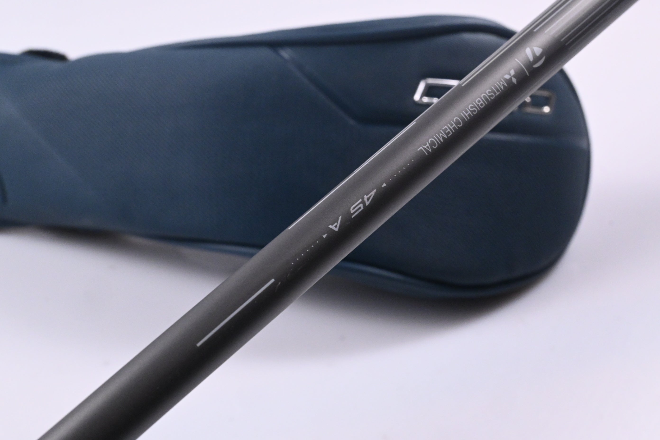 Taylormade Qi4D Max Lite #5 Hybrid / 26 Degree / Senior Flex REAX 45 Shaft
