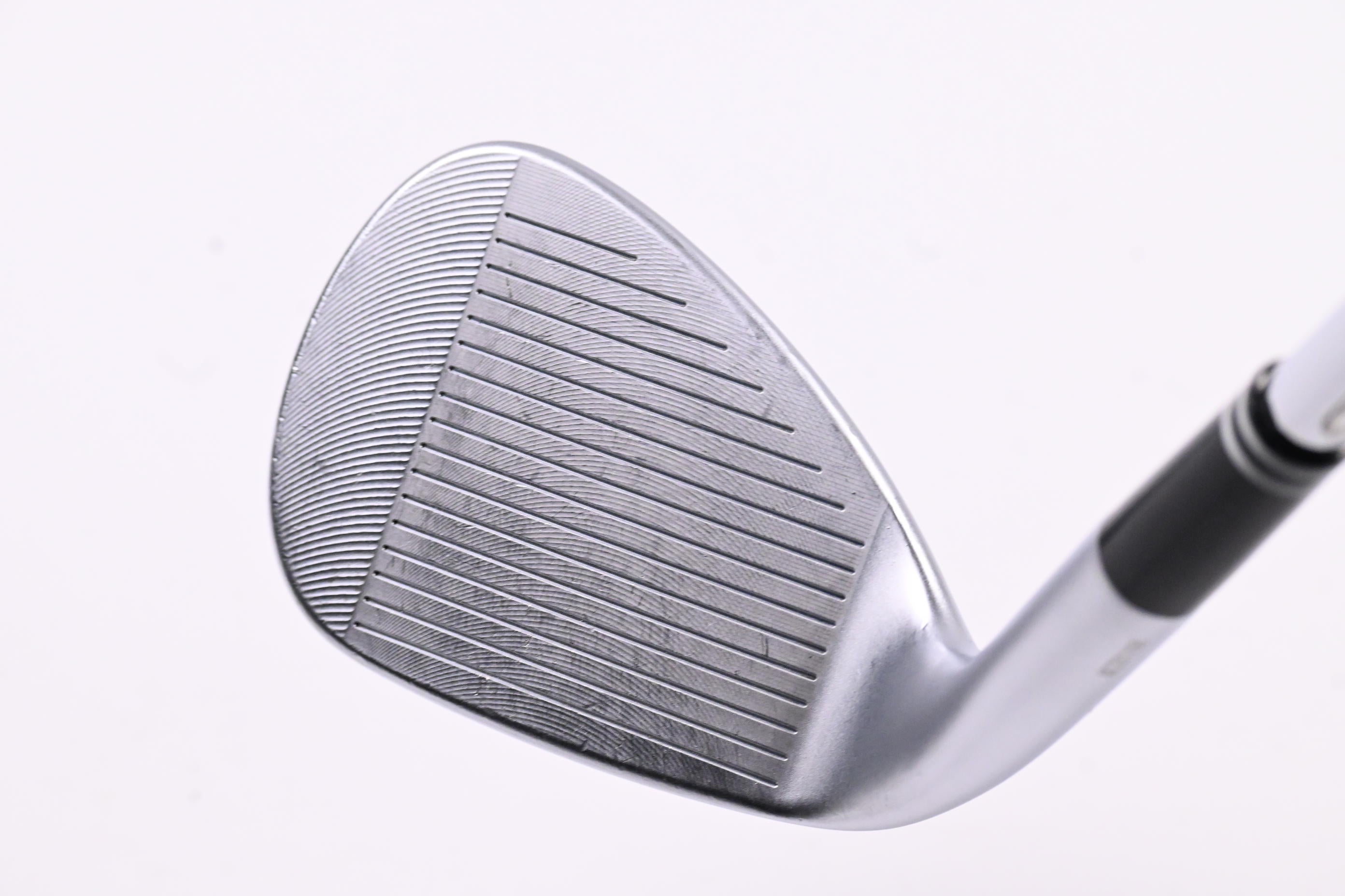 Cleveland CBX 2 Gap Wedge / 52 Degree / Wedge Flex Dynamic Gold 115 Shaft
