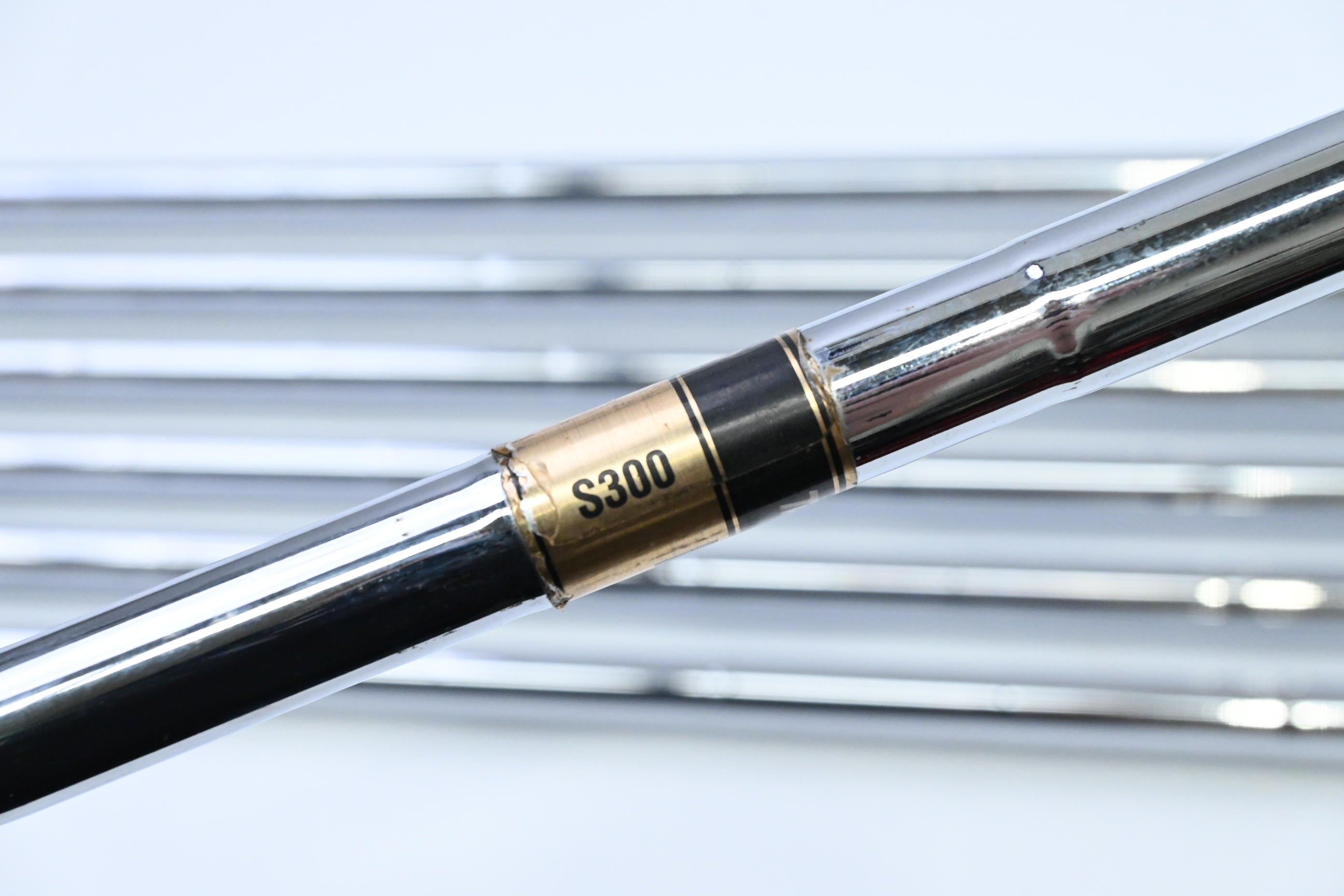 Titleist 660 Forged Irons / 4-PW / Stiff Flex Dynamic Gold S300 Shafts