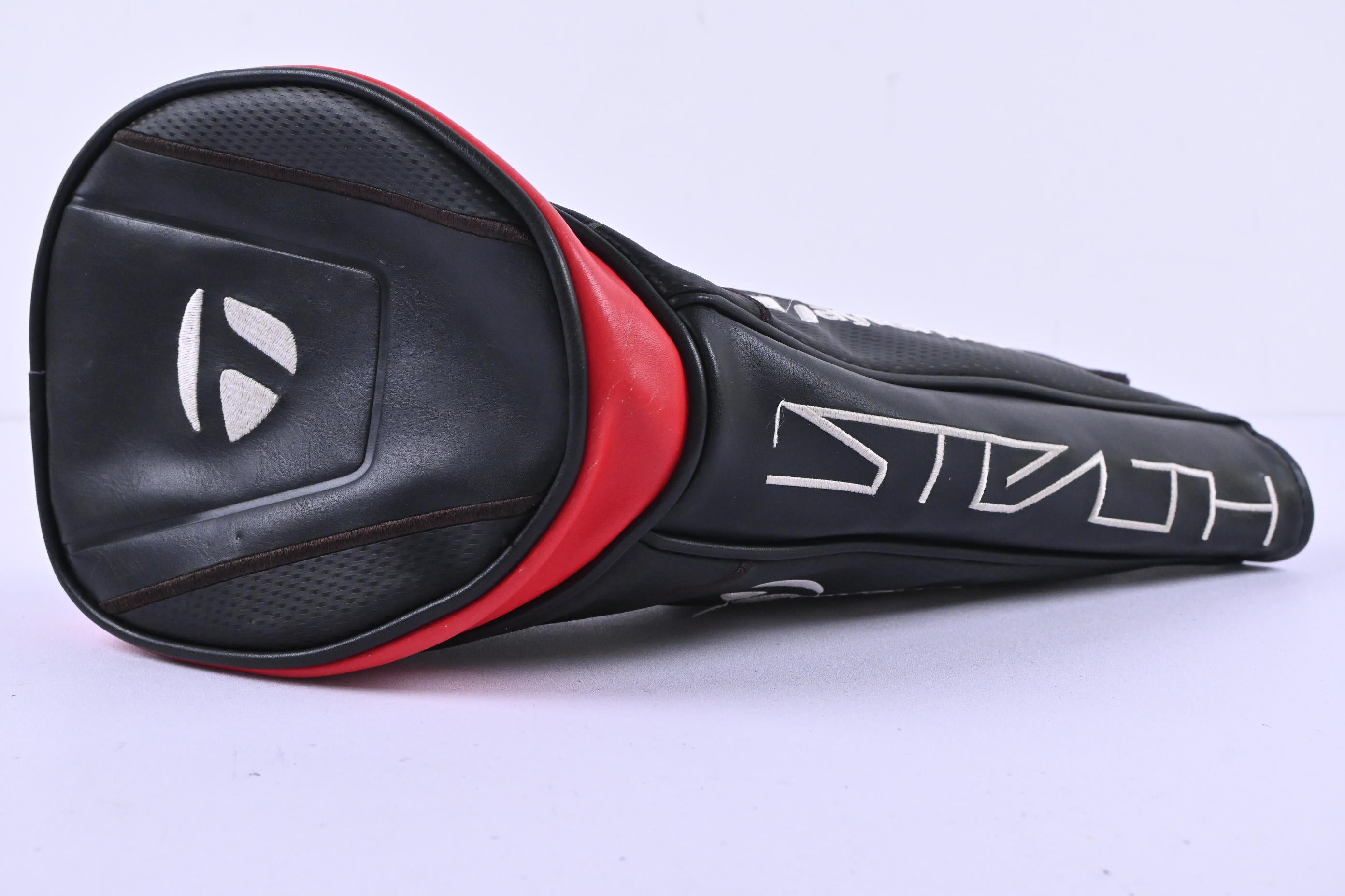 Taylormade Stealth Driver / 10.5 Degree / Regular Flex Fujikura Ventus Red 5