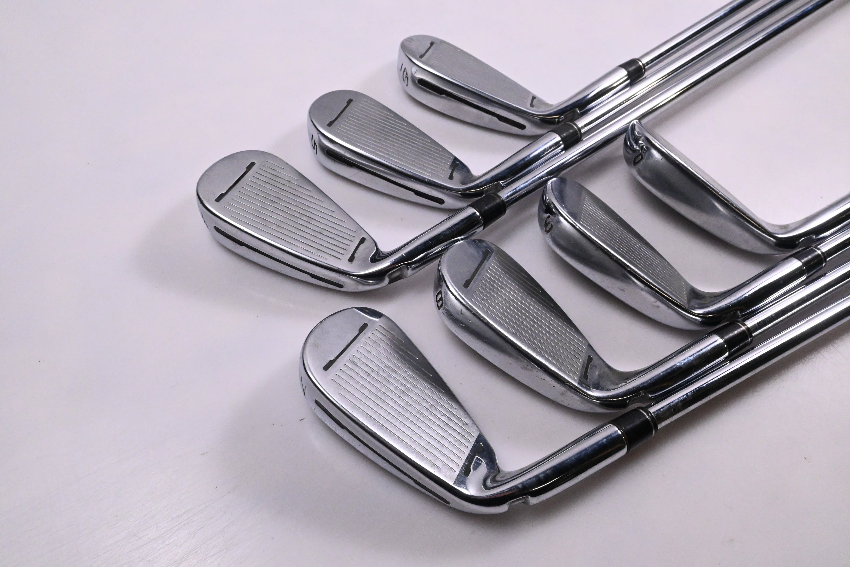Taylormade RSi1 Irons / 4-PW / Regular Flex Reax 90 Shaft
