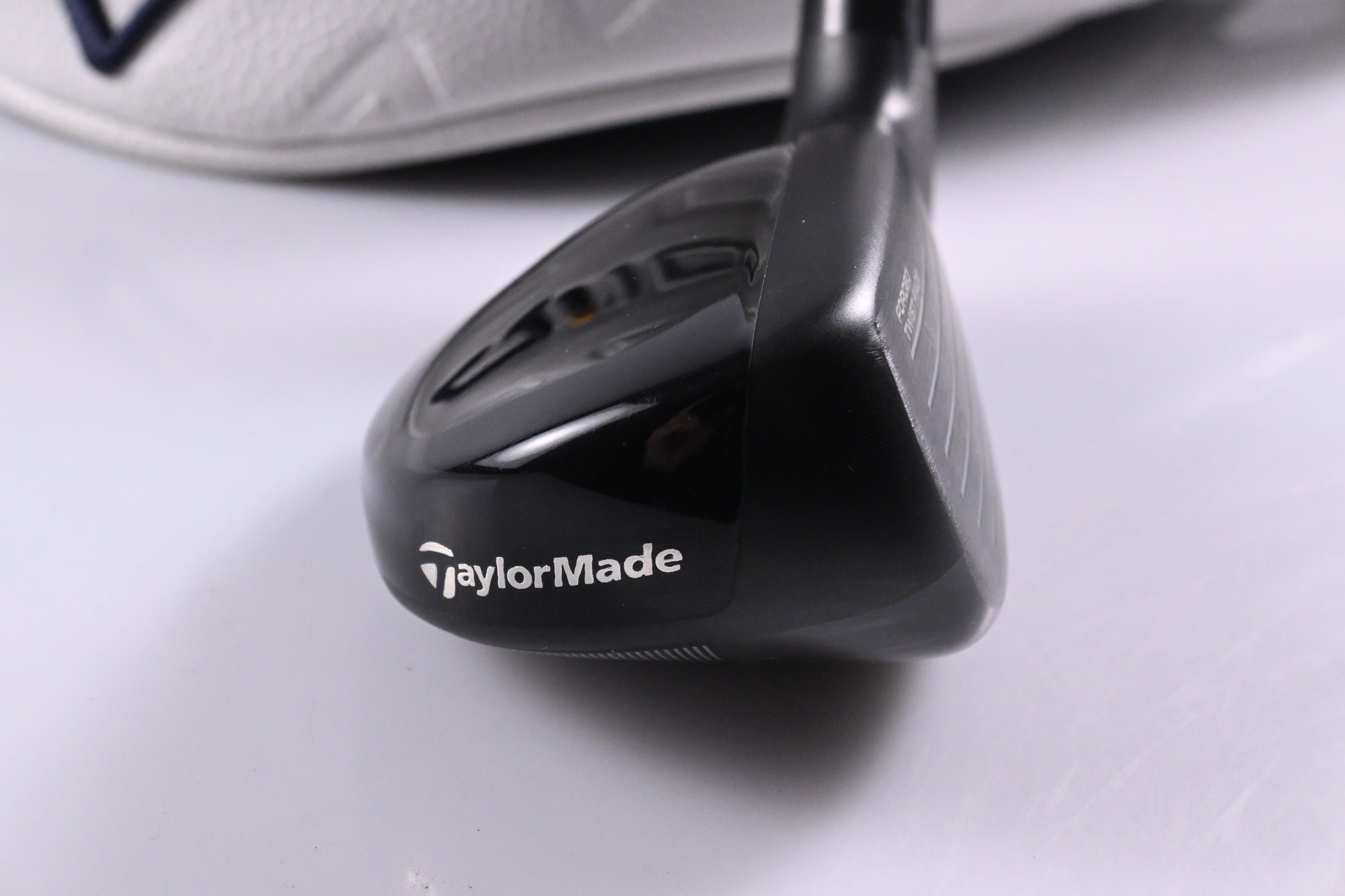 Taylormade Qi10 Tour #3 Hybrid / 19.5 Degree / Stiff Flex KBS Reax 75 Shaft