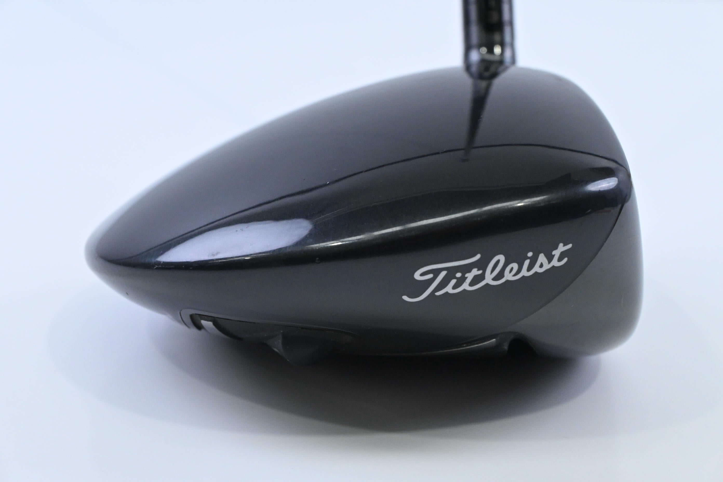 Titleist 917 D2 Driver / 9.5 Degree / Regular Flex Diamana M+ 50 Shaft
