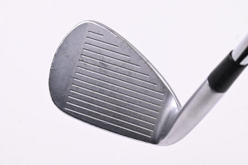 Mizuno JPX 923 Hot Metal Pitching Wedge / 46 Degree / Stiff Flex Dynamic Gold 105 S300