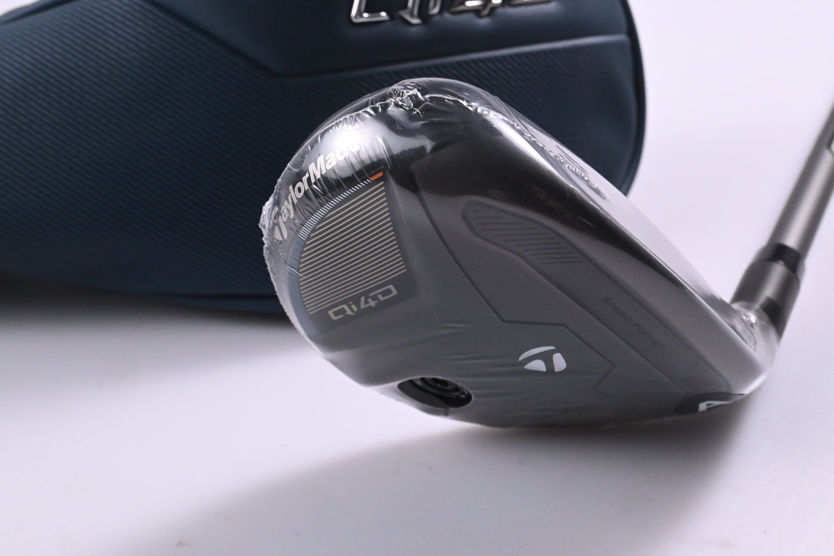 Taylormade Qi4D Max Lite #5 Hybrid / 26 Degree / Senior Flex REAX White 45 Shaft