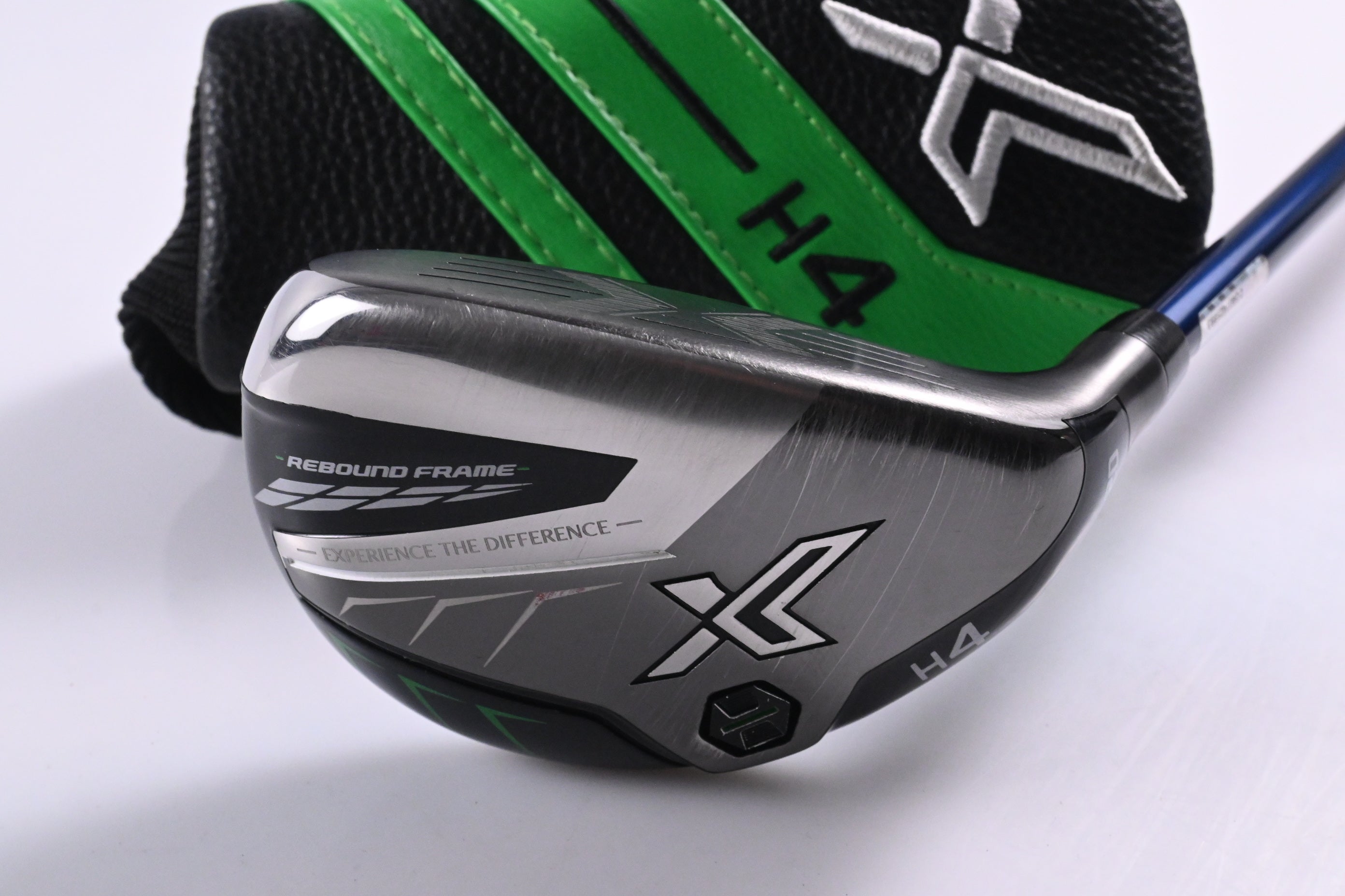 XXIO X 2022 #4 Hybrid / 20 Degree / Regular Flex Diamana ZX 50 Shaft