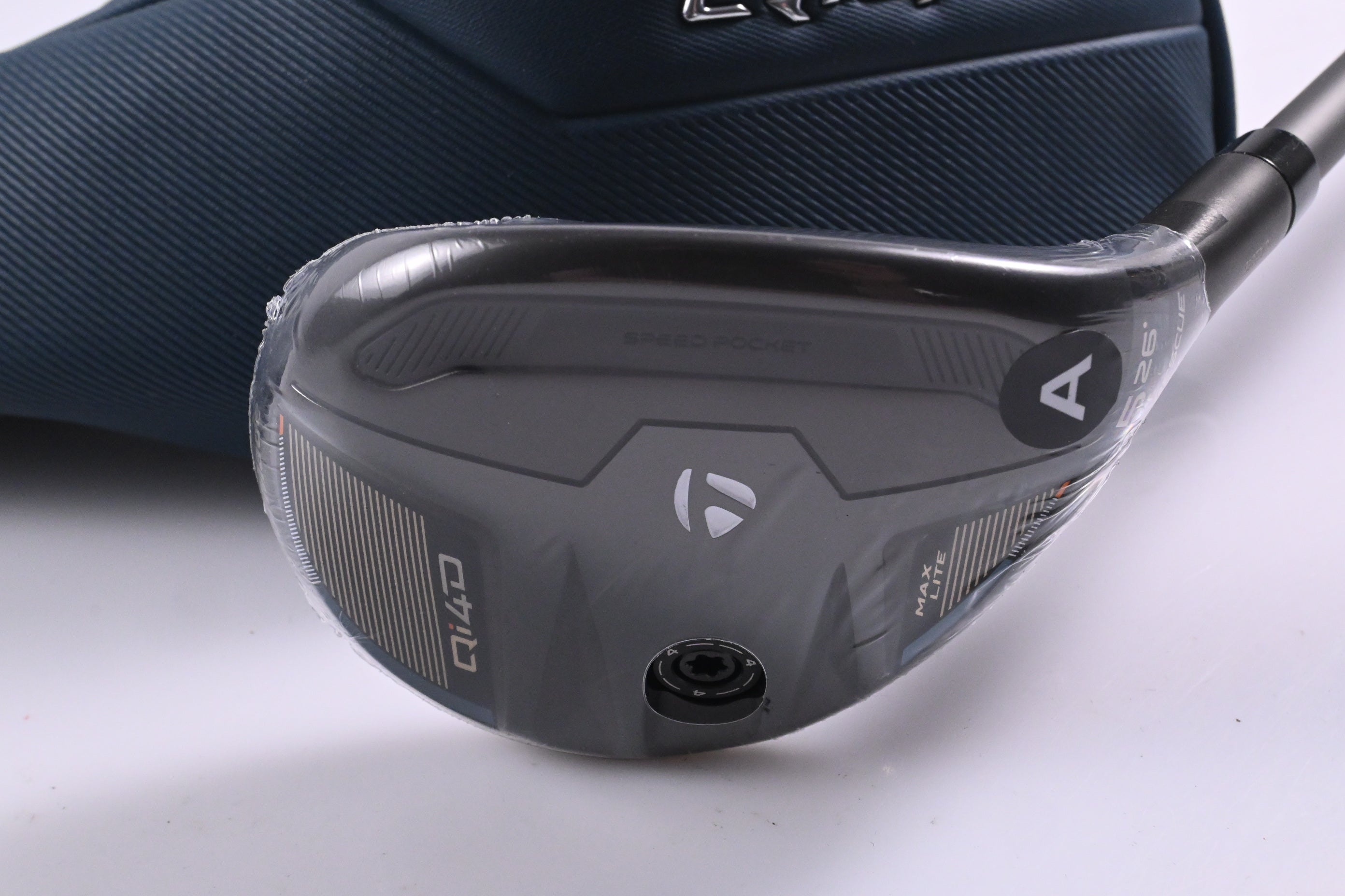 Taylormade Qi4D Max Lite #5 Hybrid / 26 Degree / Senior Flex REAX White 45 Shaft