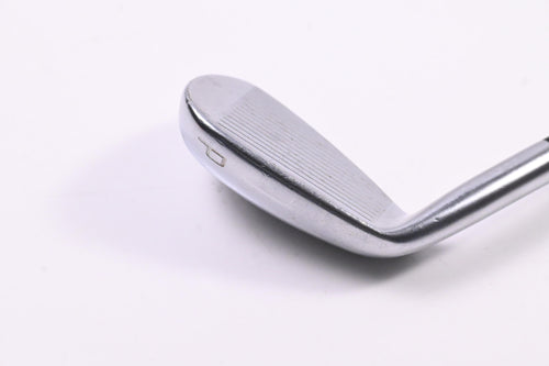 Mizuno JPX 923 Hot Metal Pitching Wedge / 46 Degree / Stiff Flex Dynamic Gold 105 S300