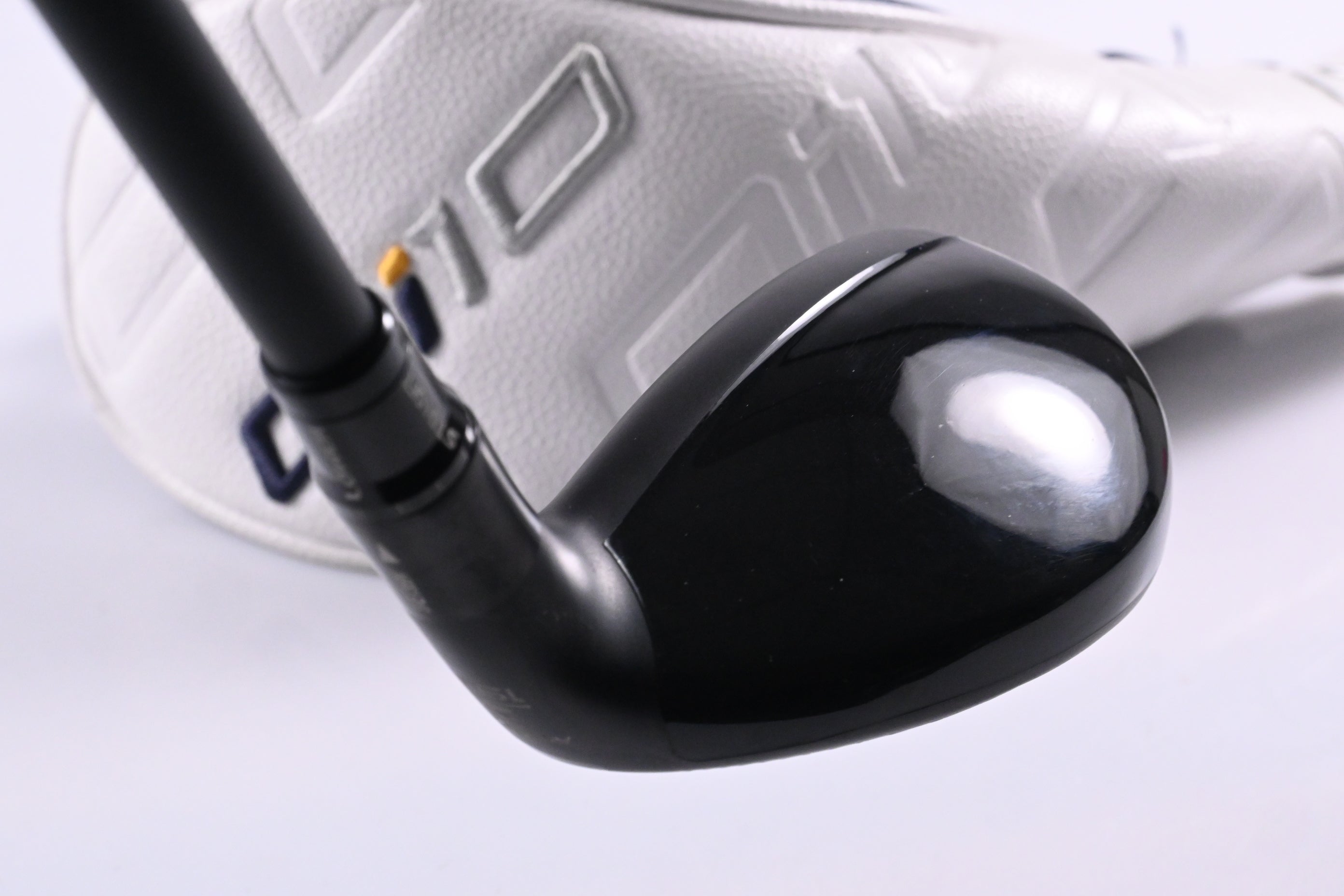 Taylormade Qi10 Tour #3 Hybrid / 19.5 Degree / Stiff Flex KBS Reax 75 Shaft