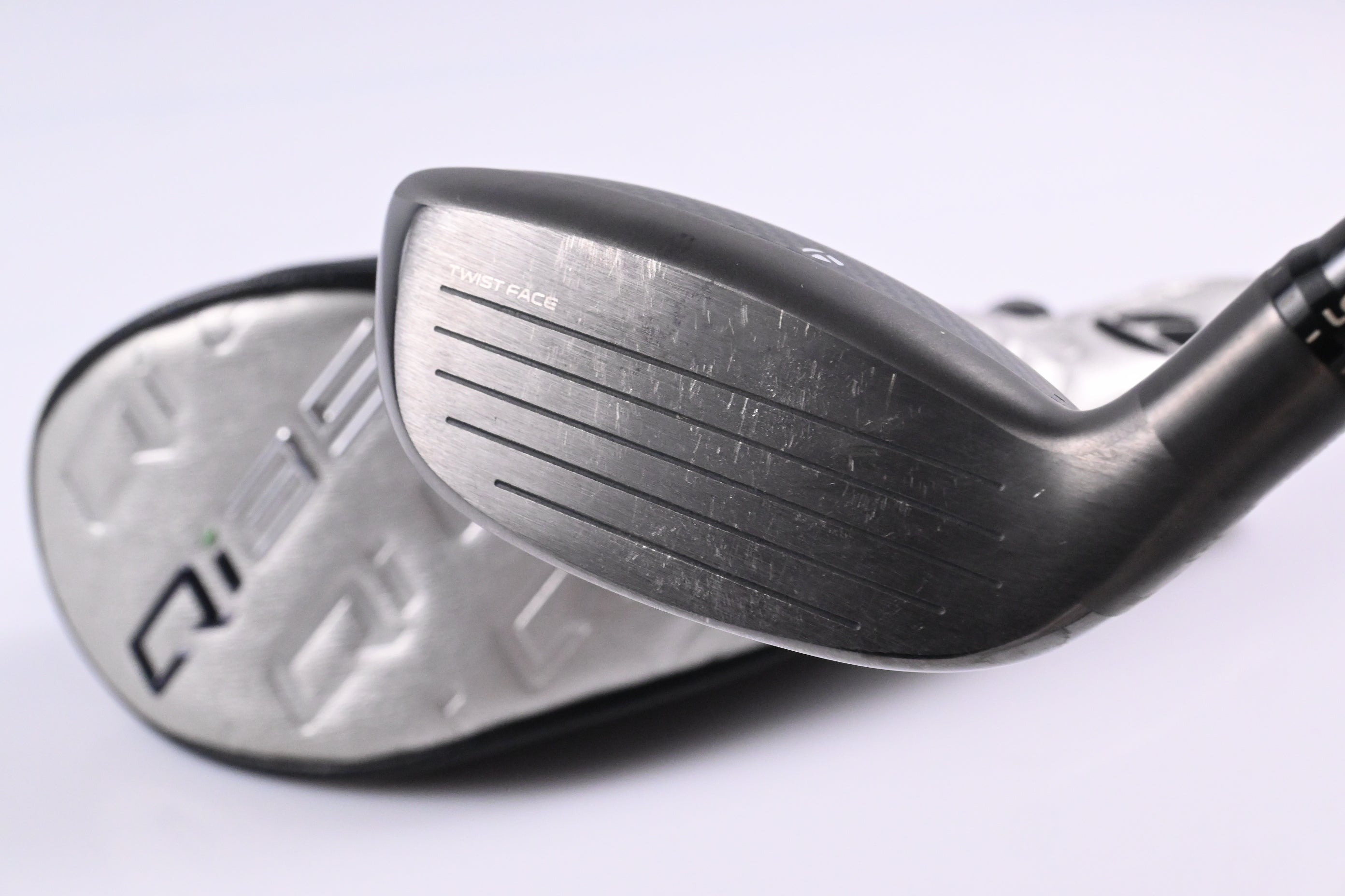 Taylormade Qi35 #4 Hybrid / 22 Degree / Regular Flex Fujikura Ventus Blue 6