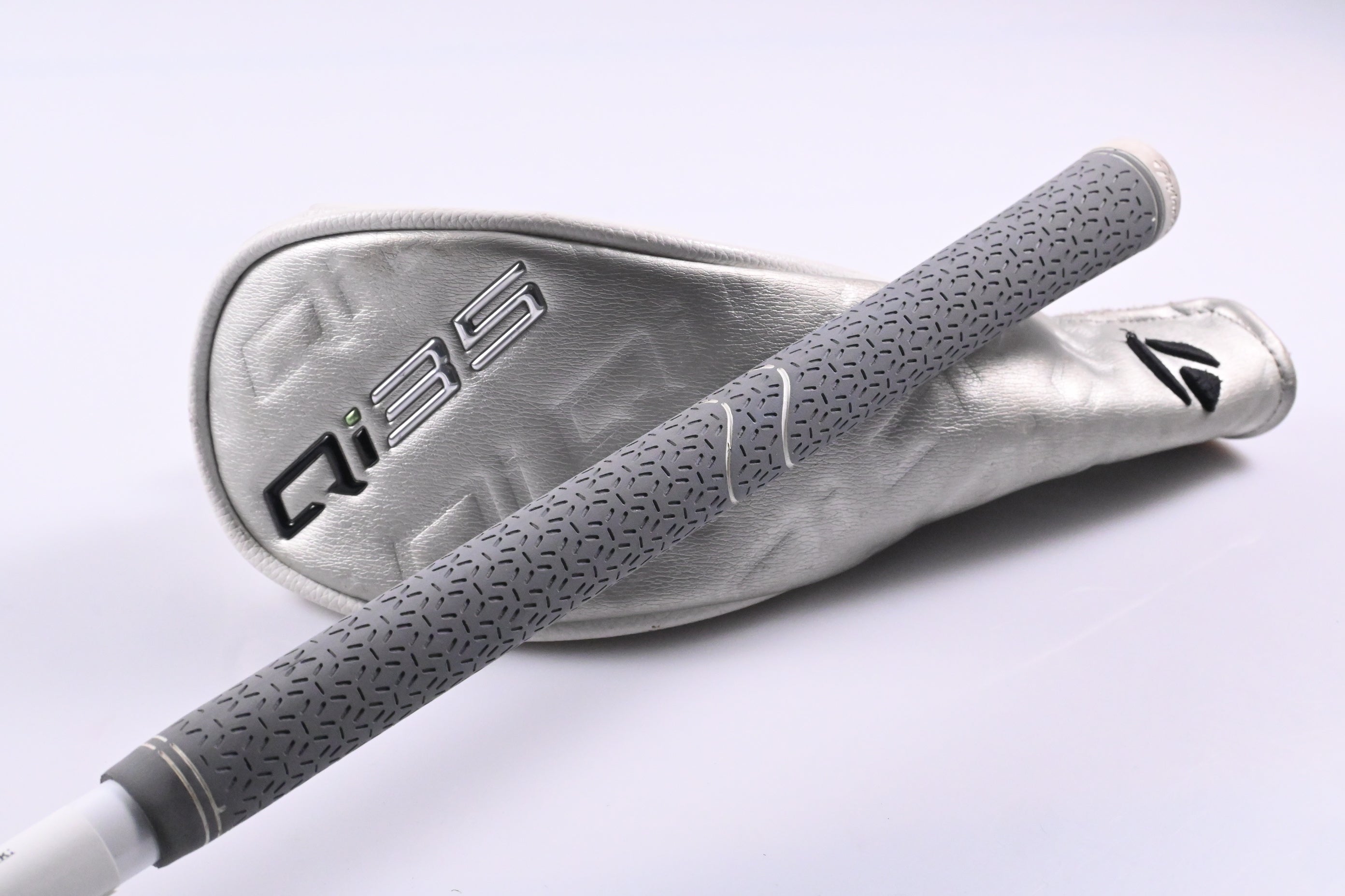 Ladies Taylormade Qi35 Max #5 Hybrid / 27 Degree / Ladies Flex Airspeeder 40 Shaft