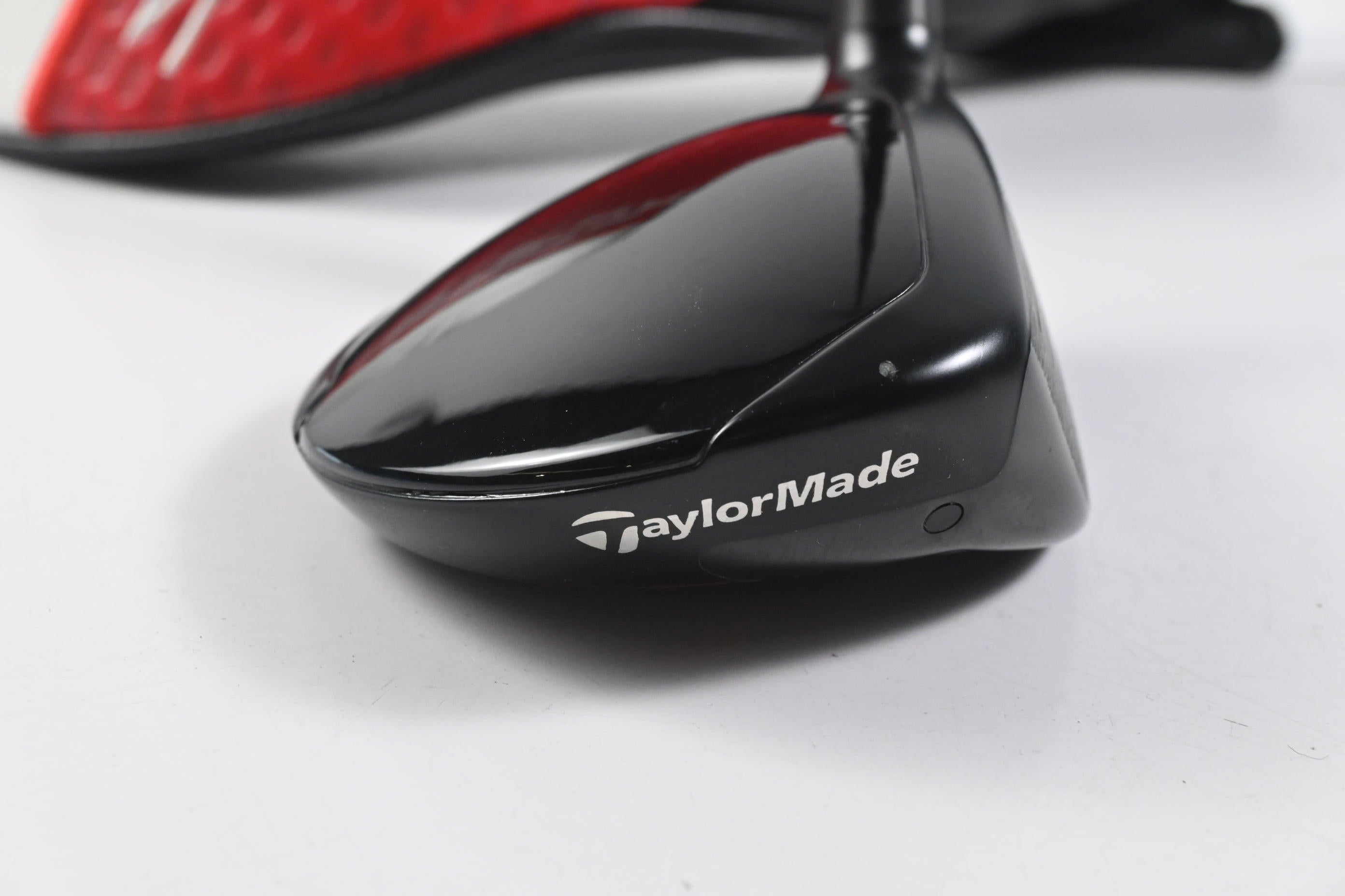 Taylormade Stealth 2 Plus #5 Wood / 18 Degree / Regular Flex Kai'li Red 65 Shaft
