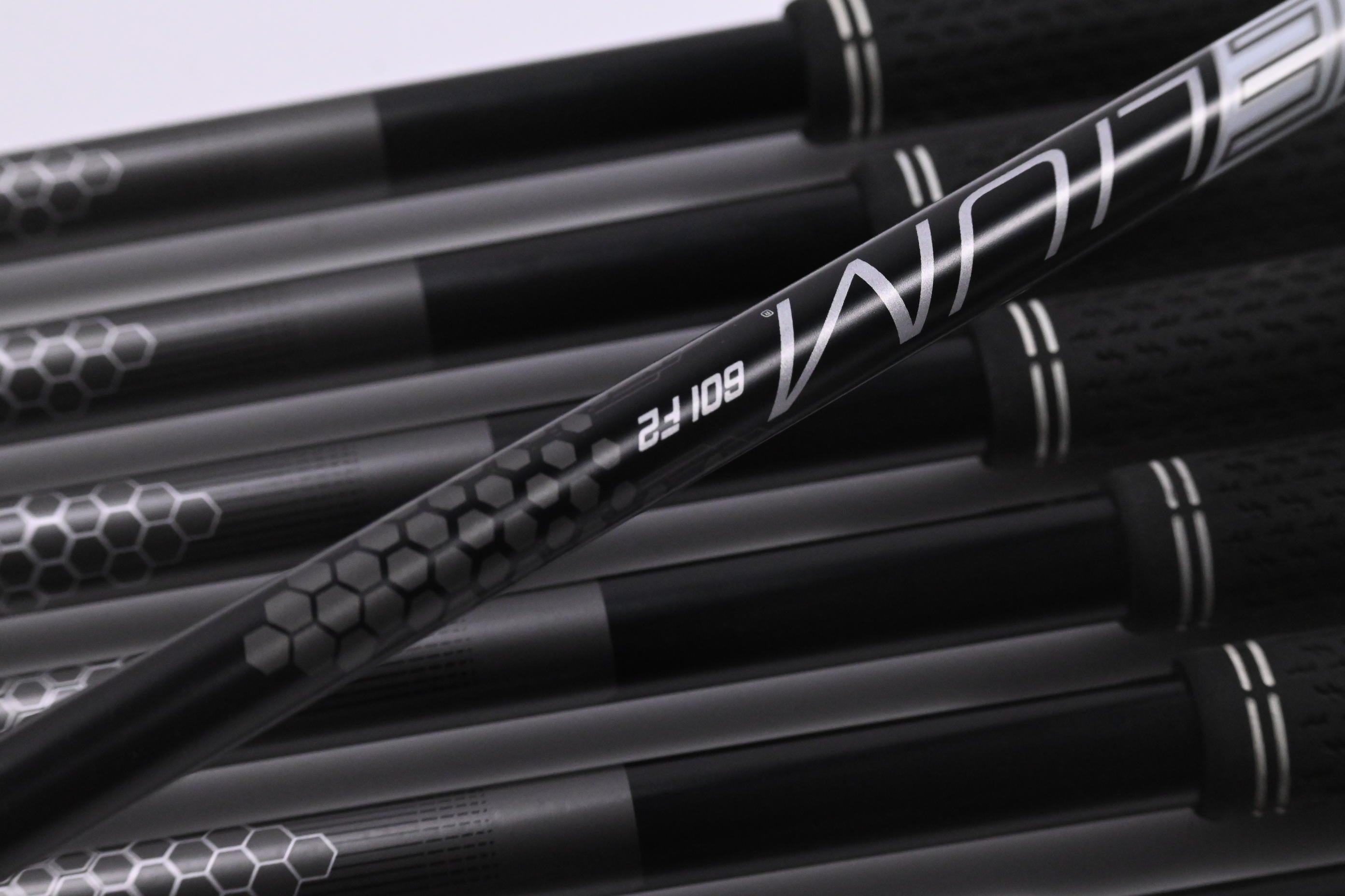Srixon ZXi4 Irons / 5-PW+AW / Senior Flex UST Mamiya Helium Nanocore 601 Shafts