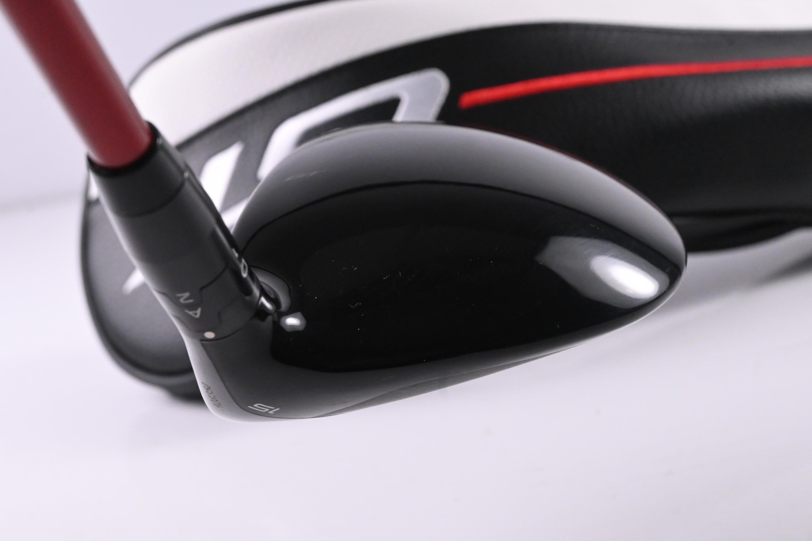 Titleist GT2 #3 Wood / 15 Degree / Regular Flex Project X Denali Red 60 Shaft