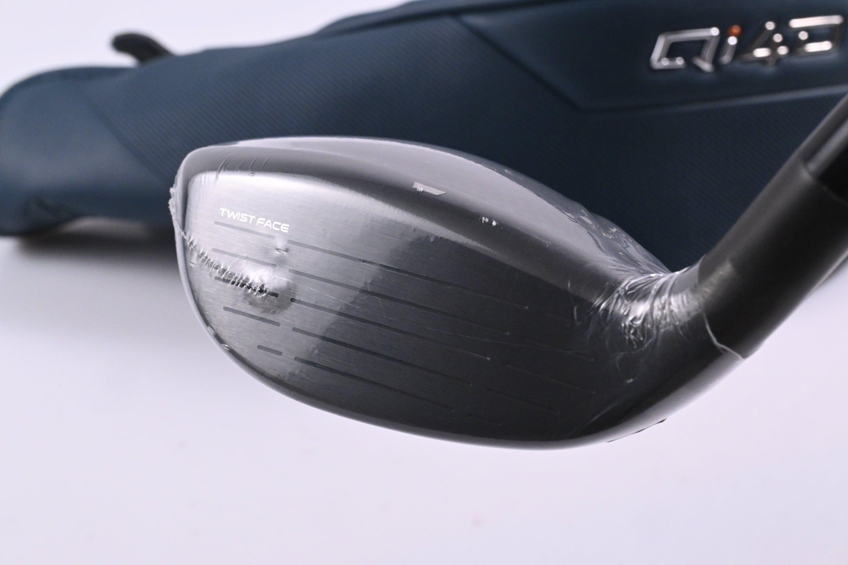 Taylormade Qi4D Max Lite #5 Hybrid / 26 Degree / Senior Flex REAX White 45 Shaft