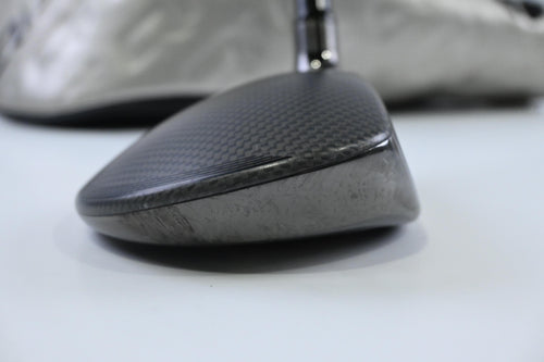 Taylormade Qi35 #5 Wood / 18 Degree / Regular Flex Fujikura Ventus Blue 5 Shaft
