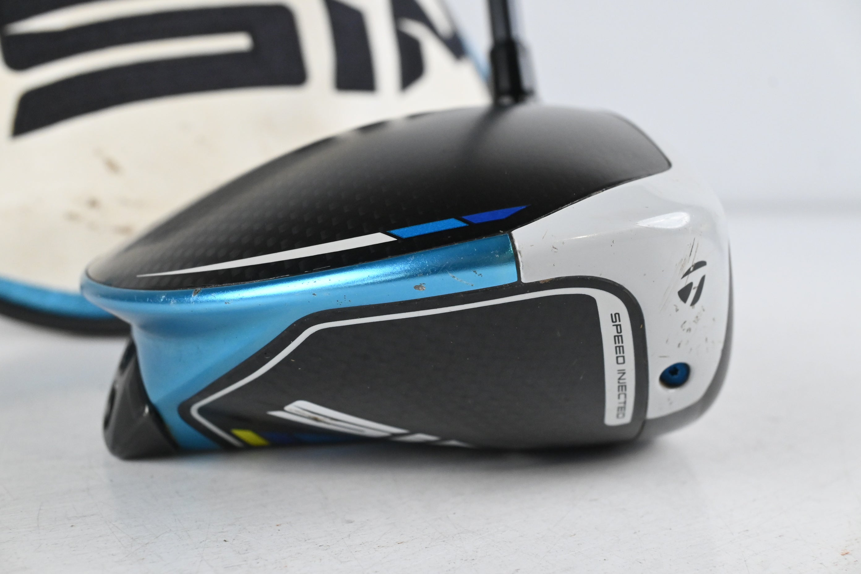 Taylormade SIM2 Max Driver / 9 degree / Regular Flex Diamana T+ 60 Shaft