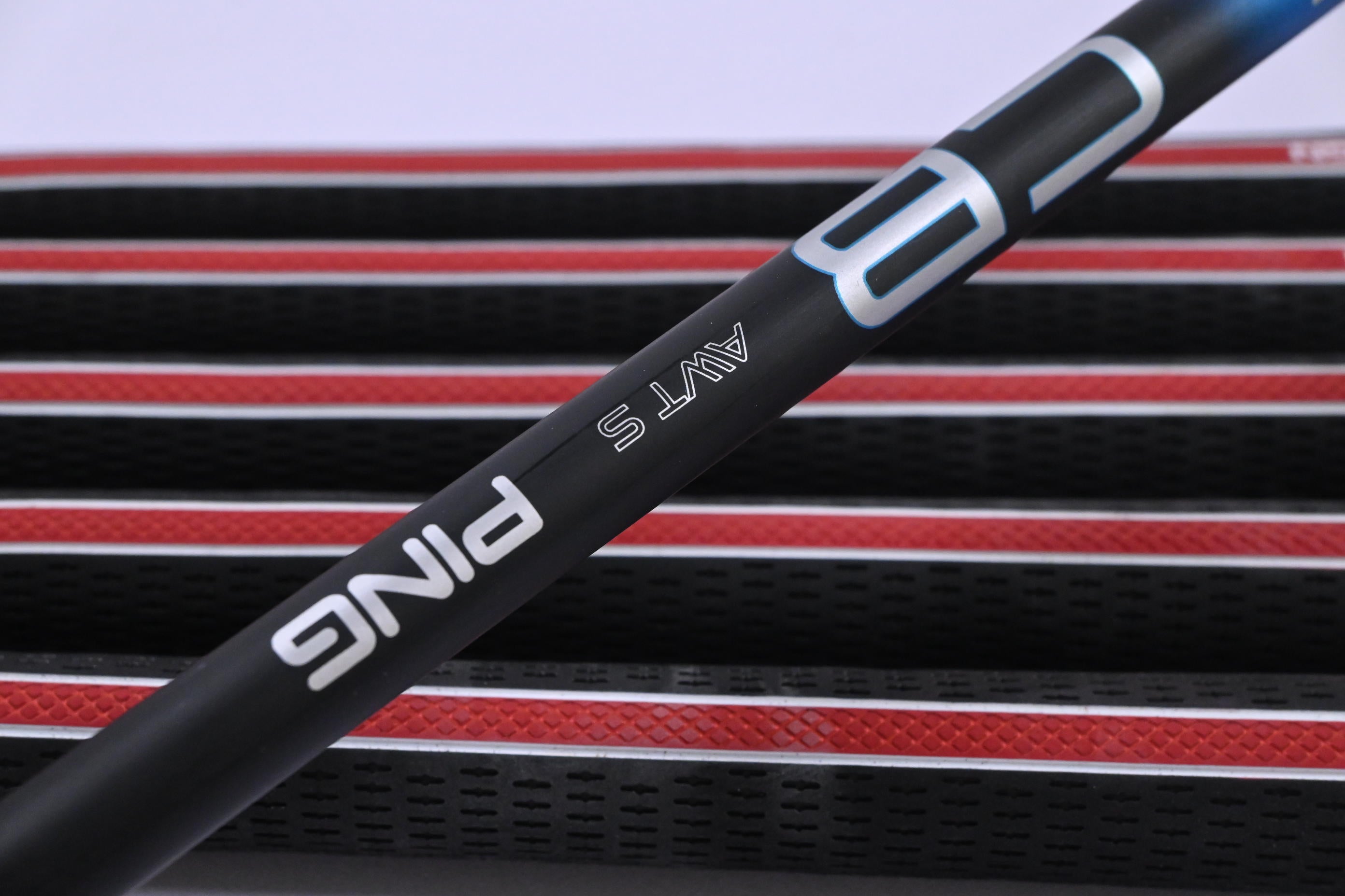Ping i540 Irons / 5-PW / Black Dot / Stiff Flex Ping Alta CB Blue AWT