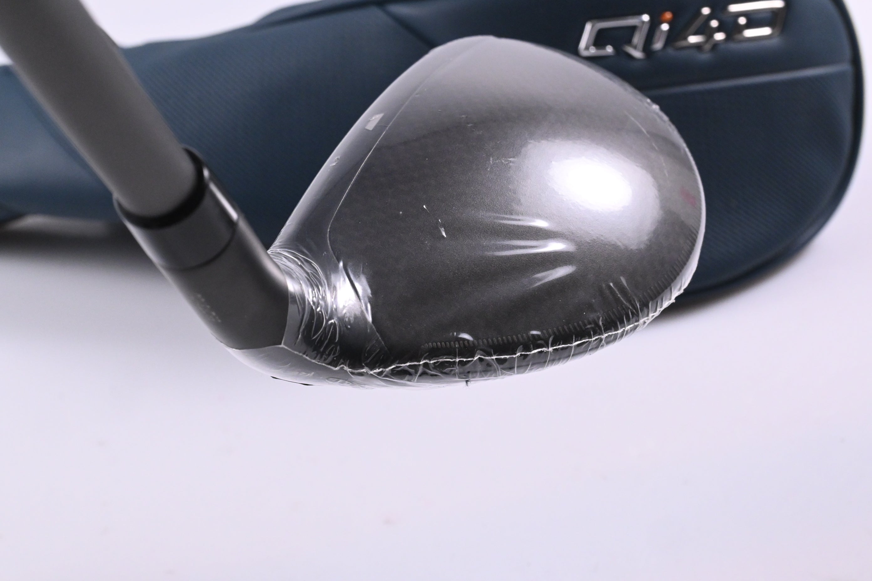 Taylormade Qi4D Max Lite #5 Hybrid / 26 Degree / Senior Flex REAX White 45 Shaft