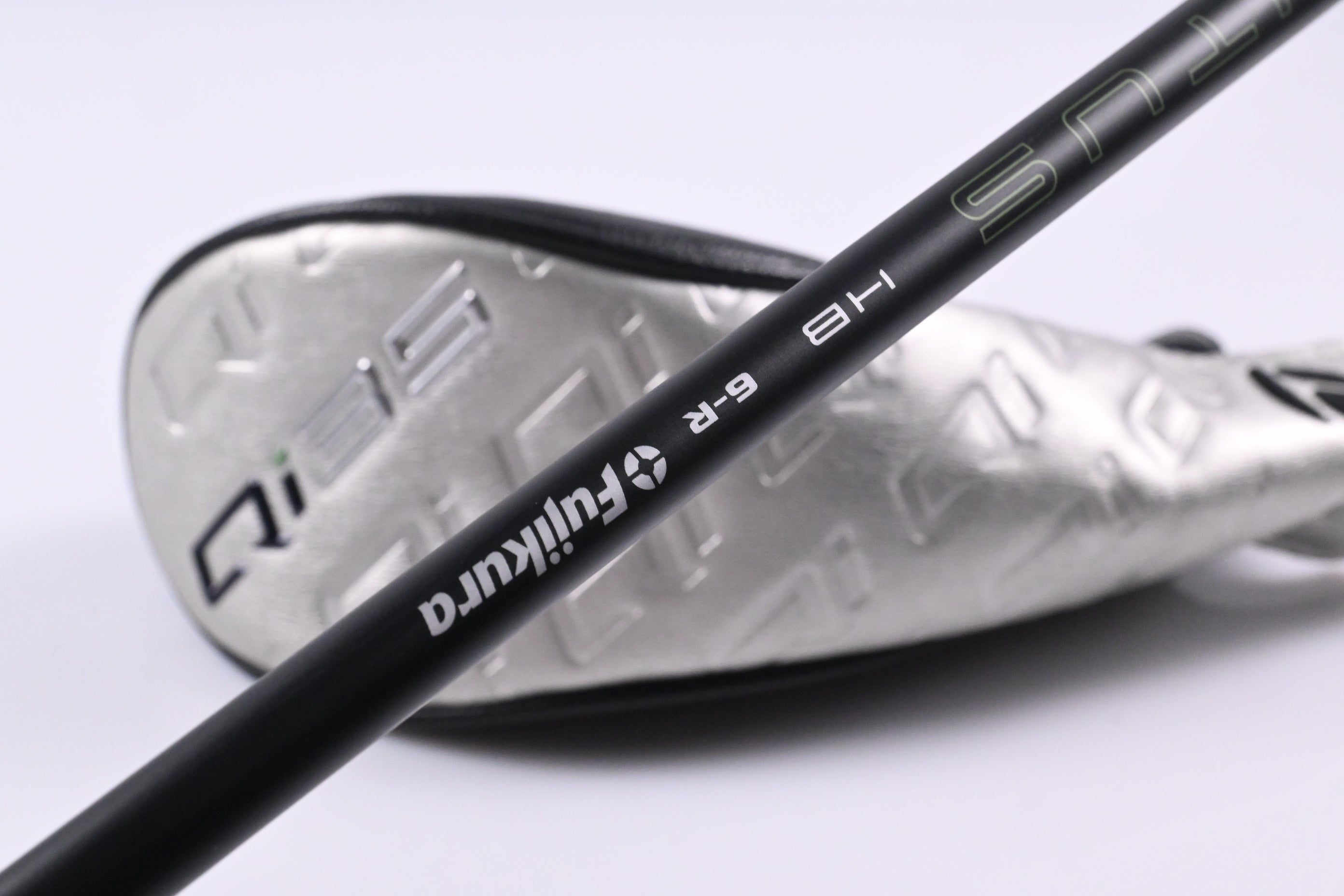 Taylormade Qi35 #4 Hybrid / 22 Degree / Regular Flex Fujikura Ventus Blue 6