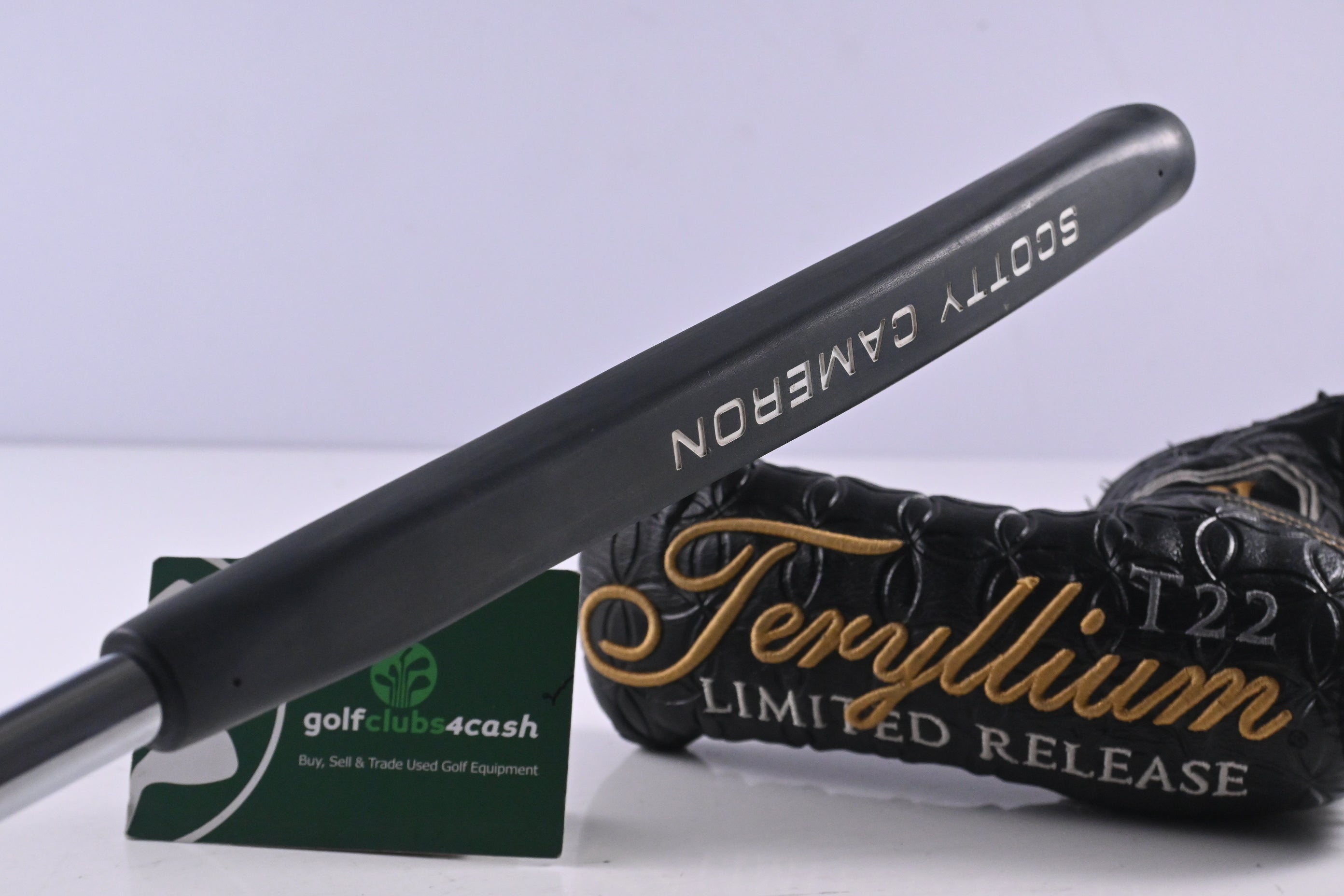 Scotty Cameron Teryllium T22 Newport II Putter / 33 Inch