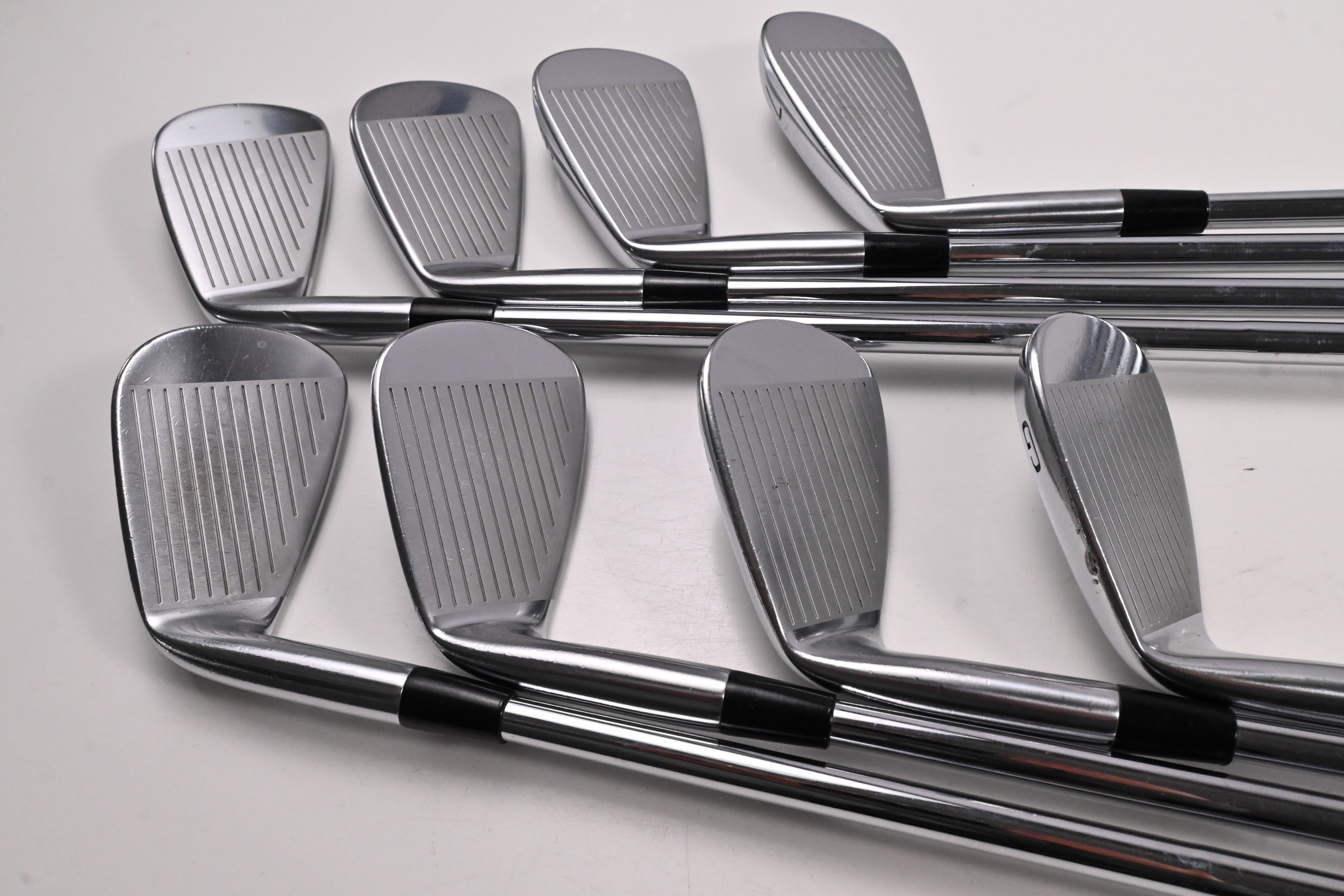 Mizuno Pro 223 Irons / 4-PW+GW / X-Flex N.S.PRO Modus 3 Tour 115 Shafts
